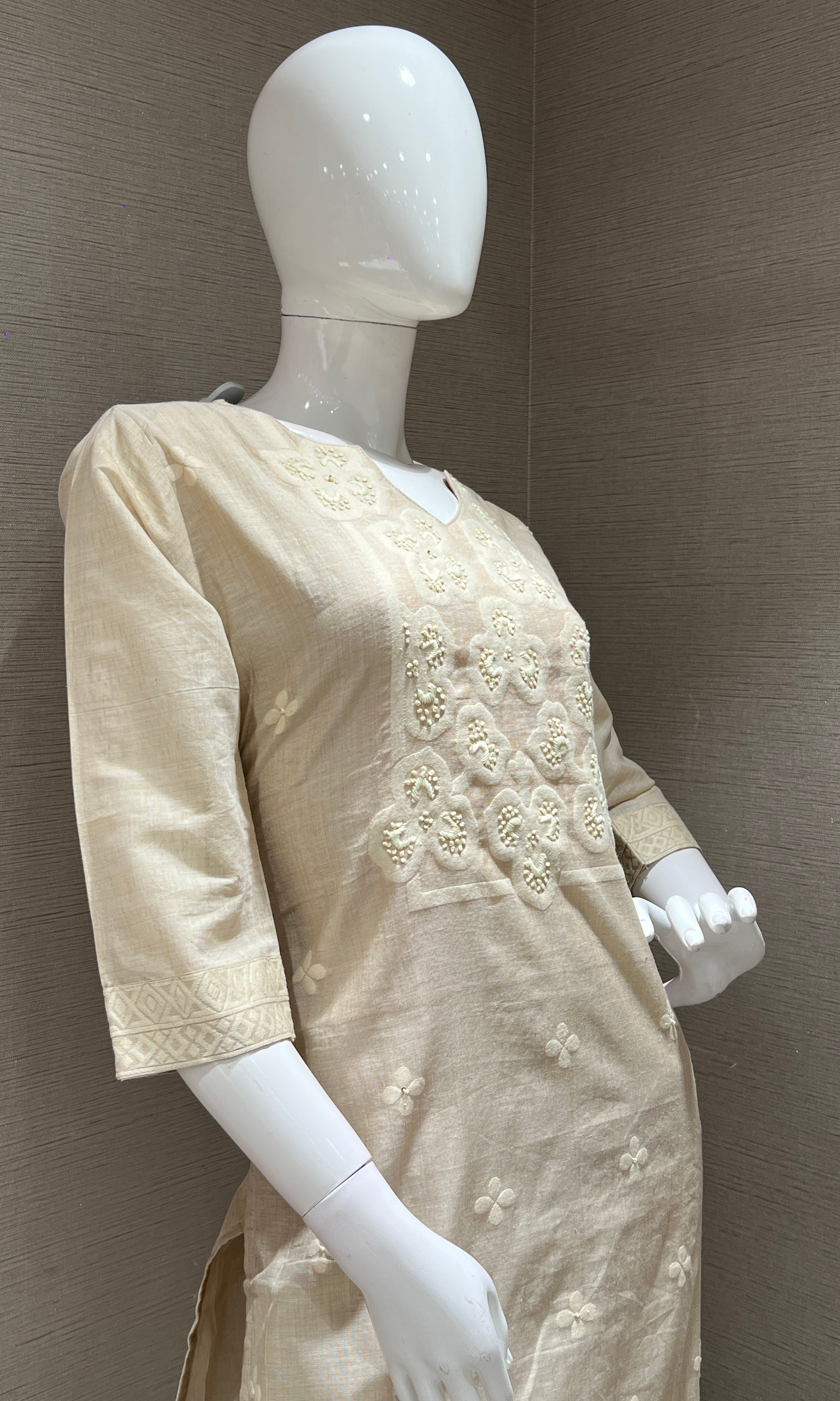 Cream Thread Embroidery Kurta Set