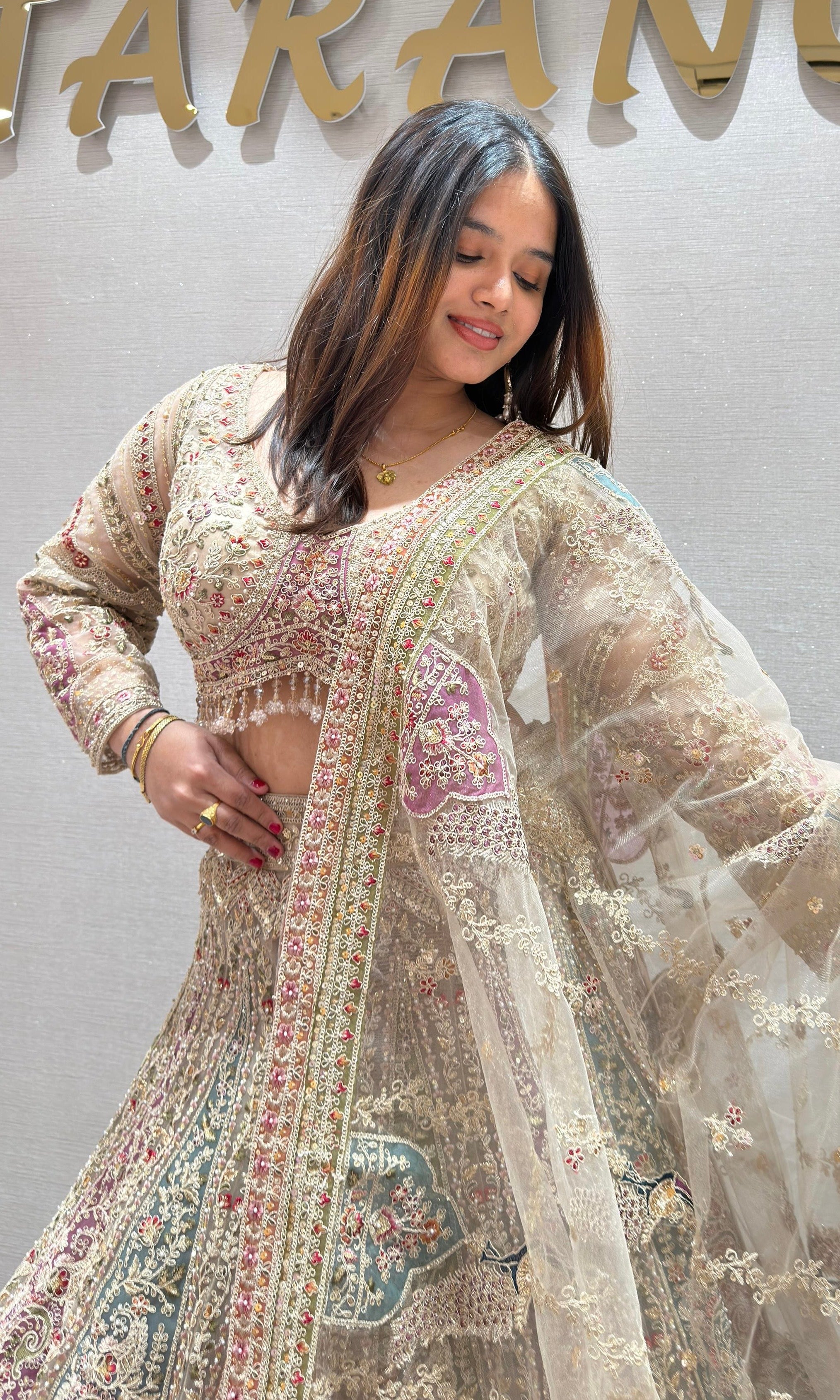 BEAGH GOLDEN HEAVY EMBROIDERED Lehenga