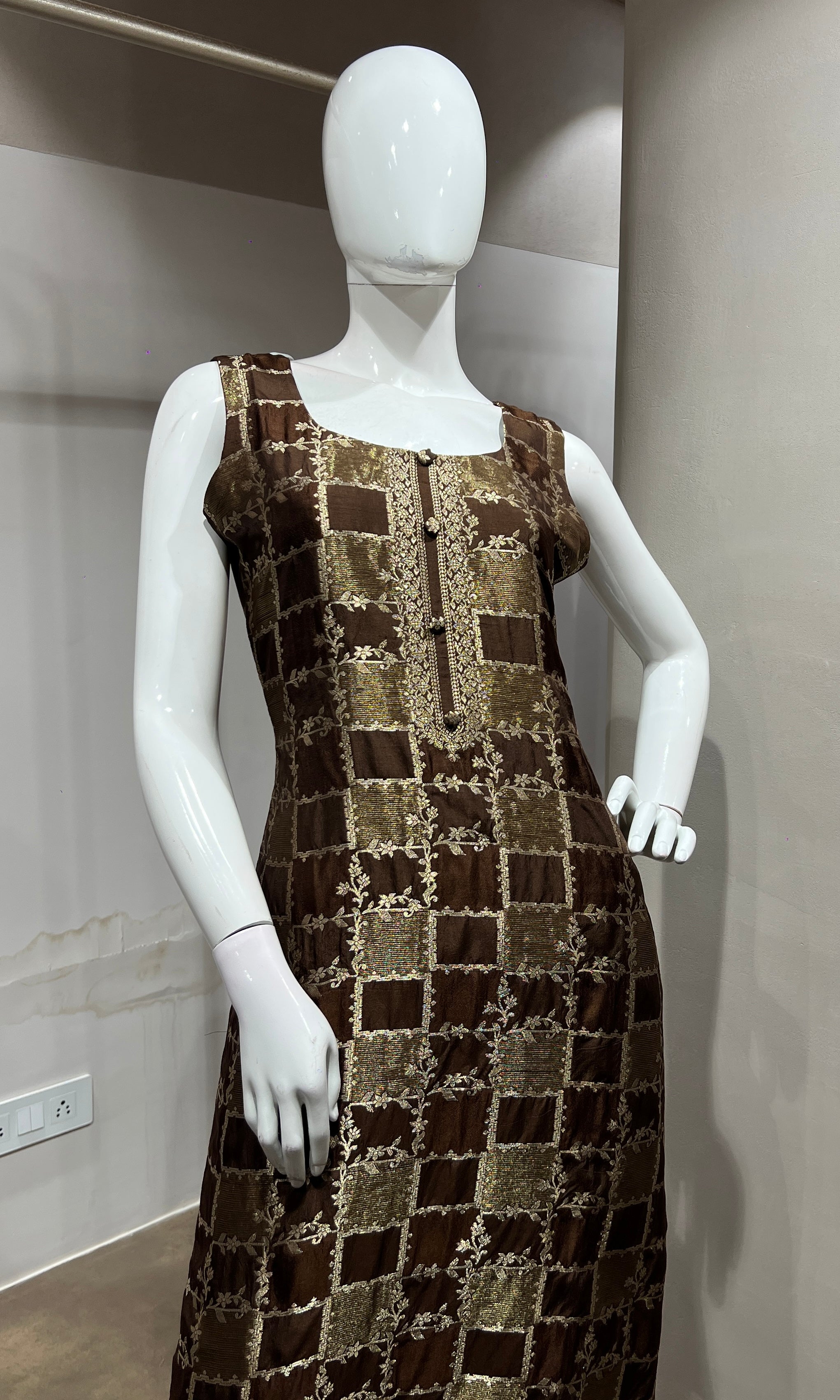 brown Silk Embroidered Zari Kurta Set