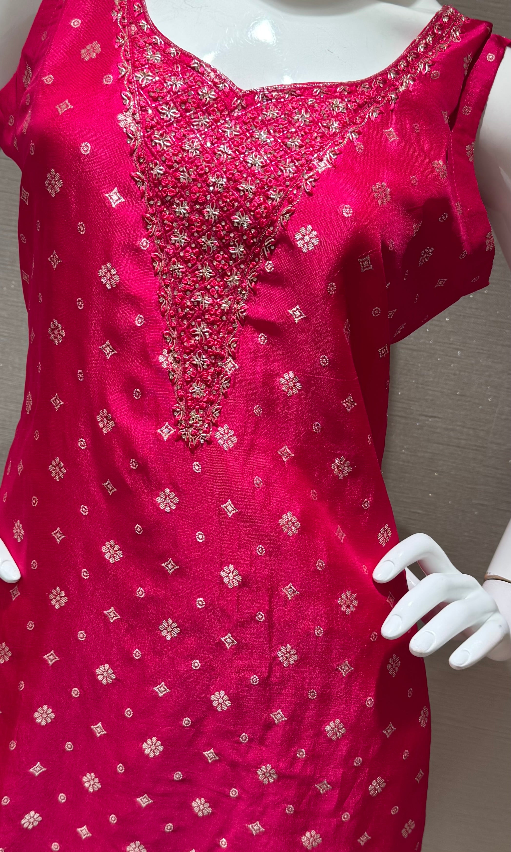 Pink Bandhani Print Kurta set with Floral Dupatta