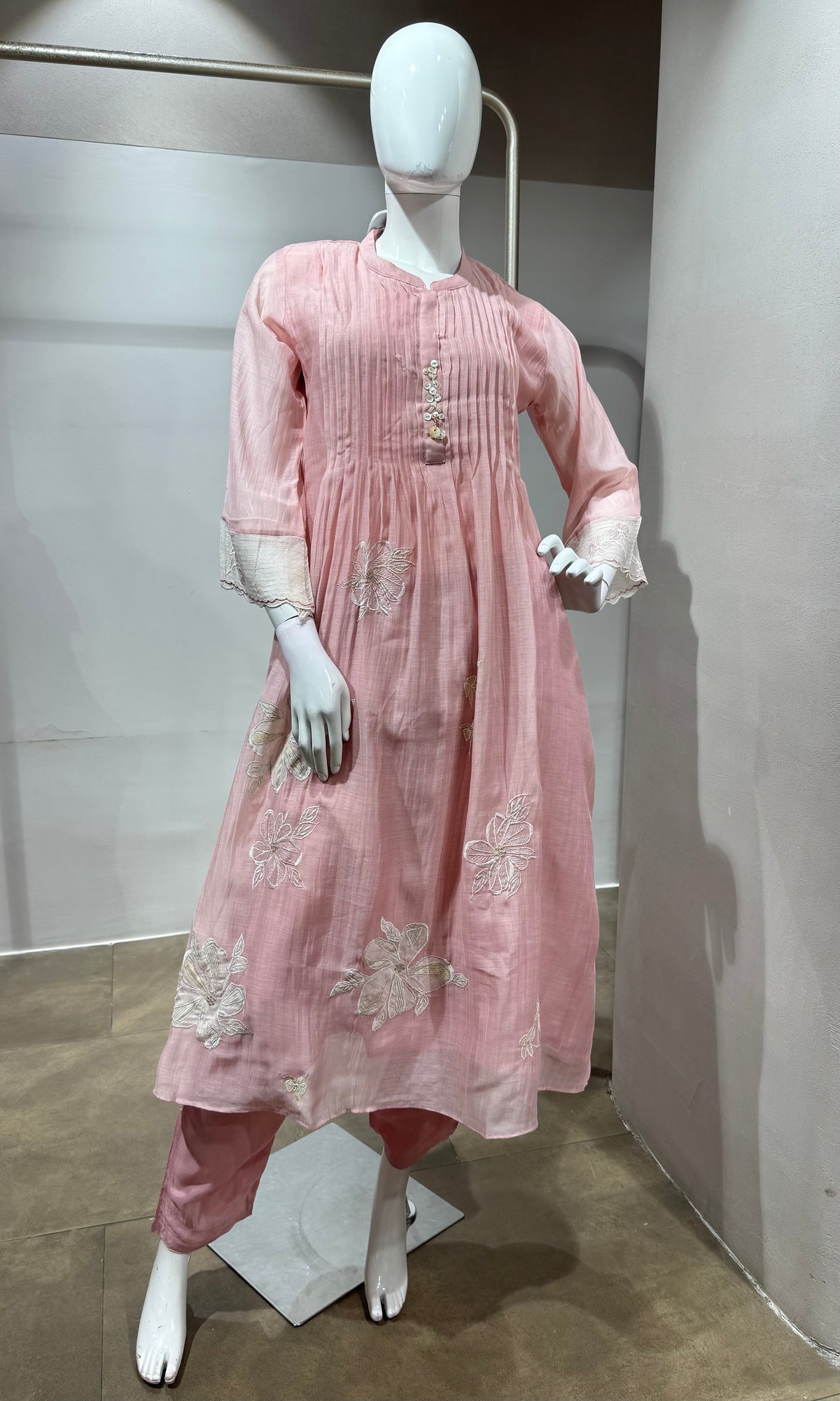 Blush Pink Embroidered Kurta Set with Dupatta