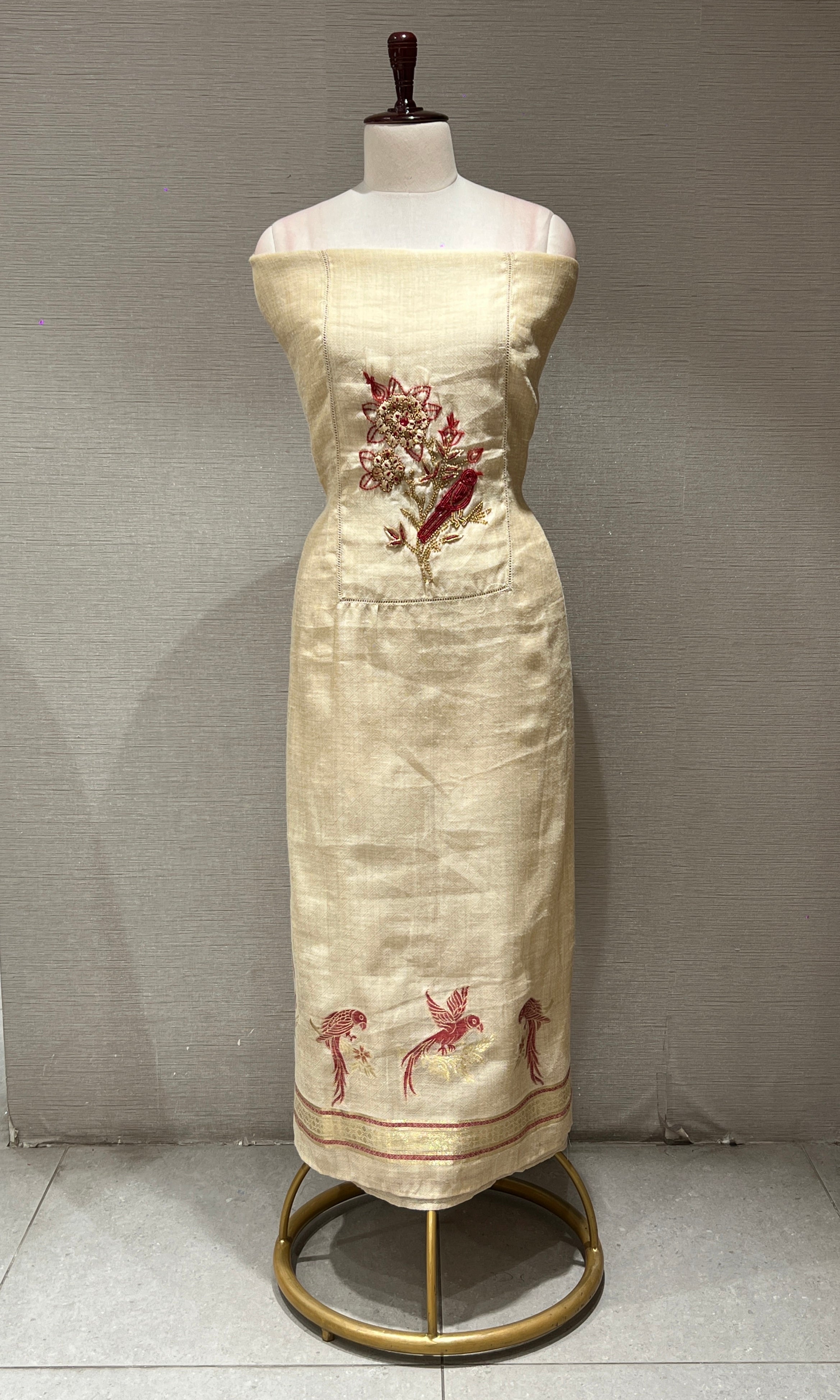 Wine dress material