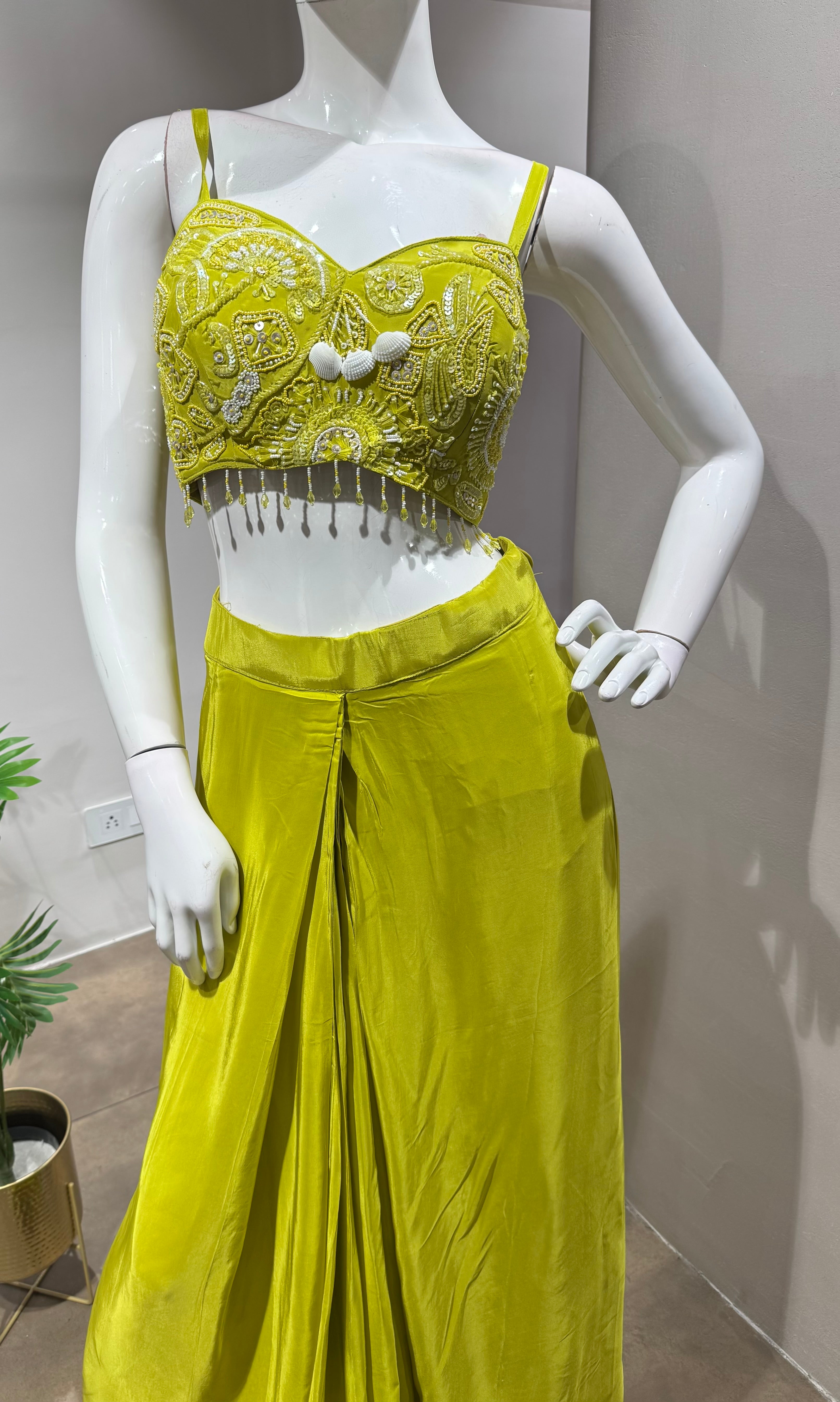 LIRIL DRAPE SKIRT WITH CROP JACKET