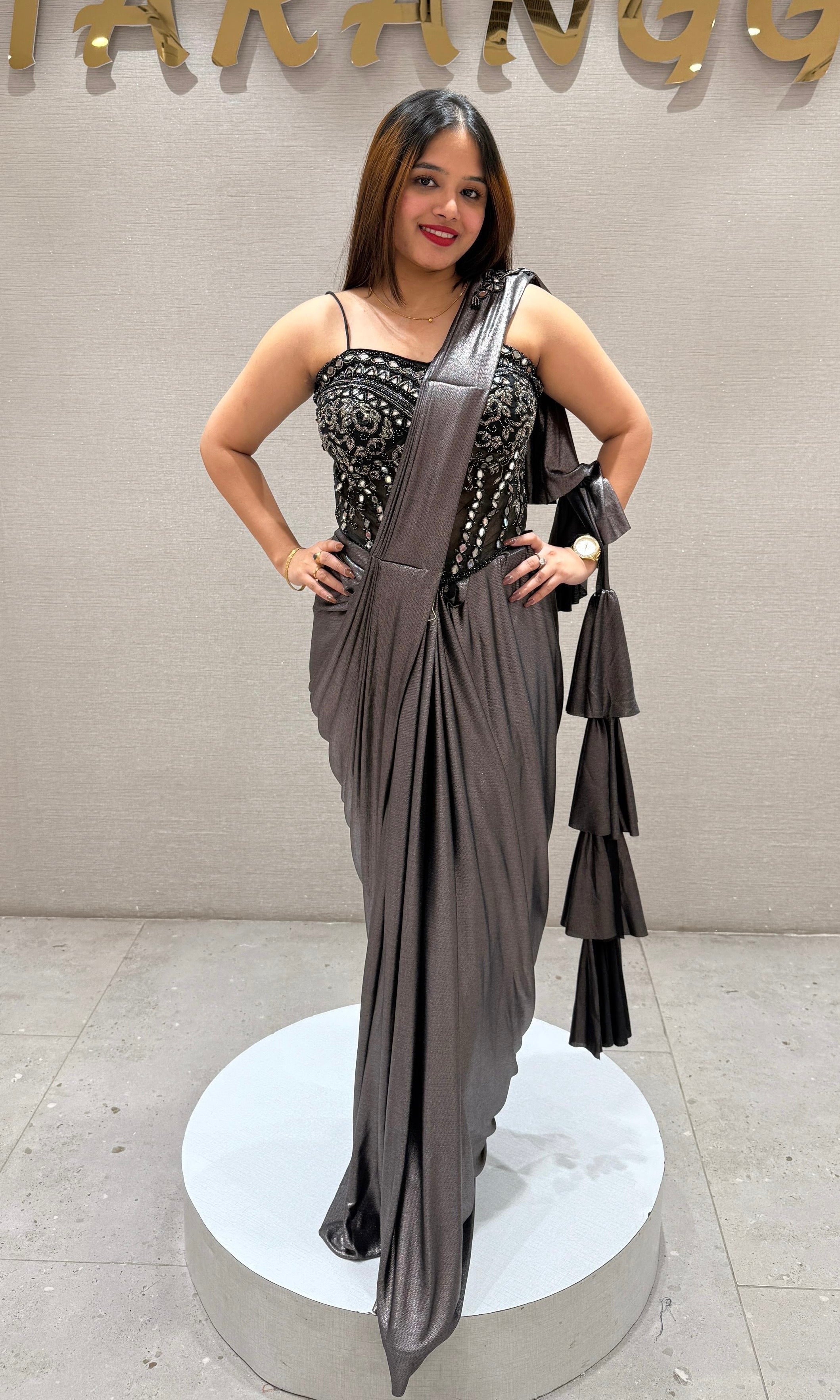 Grey one minute saree