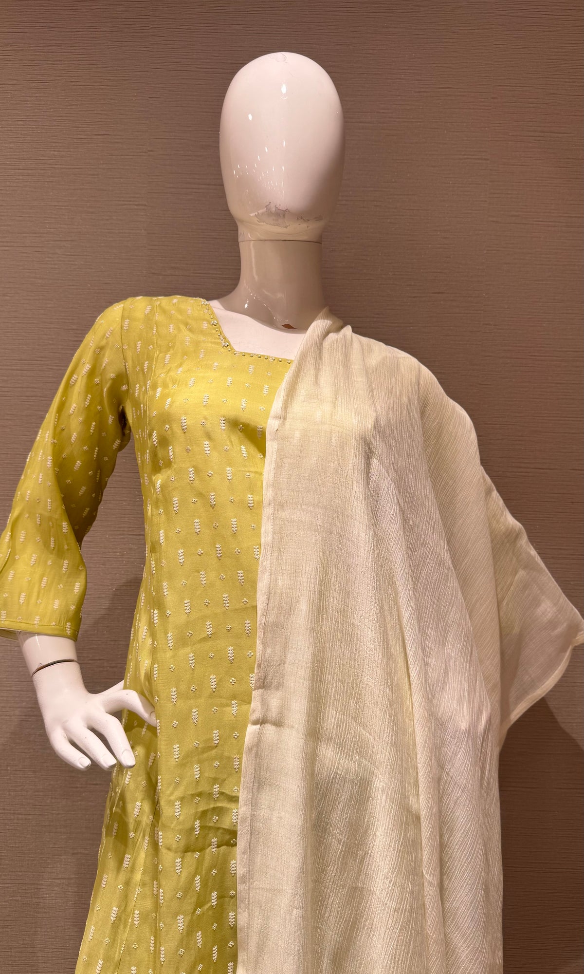 Green cotton Kurta Set with Contrast Dupatta