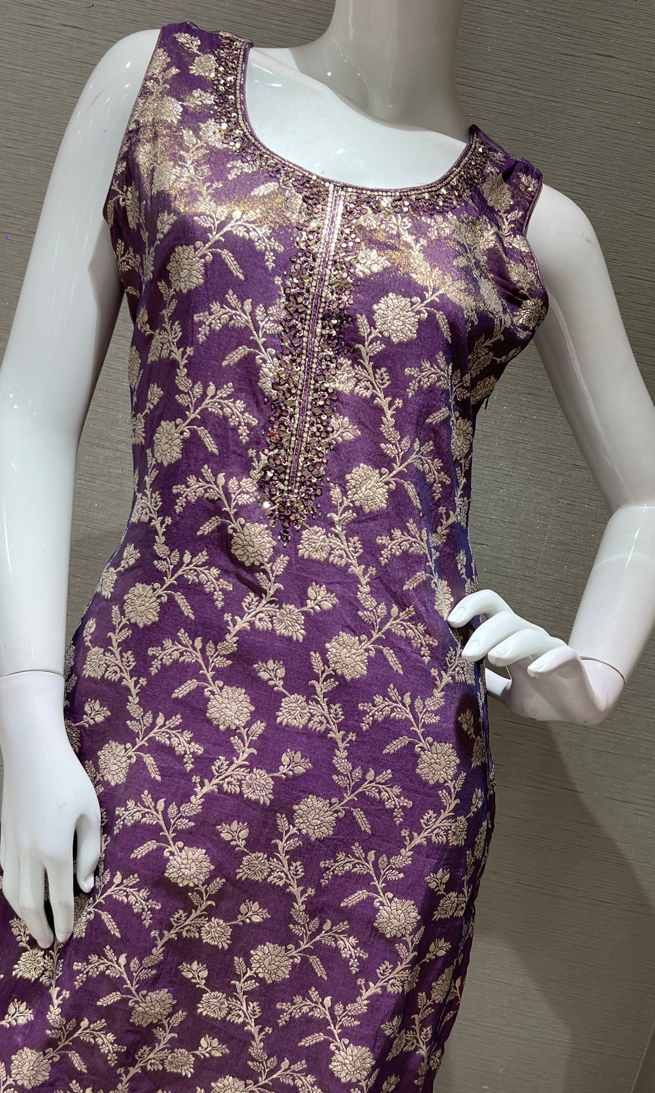 Light purple golden banarasi kurta set