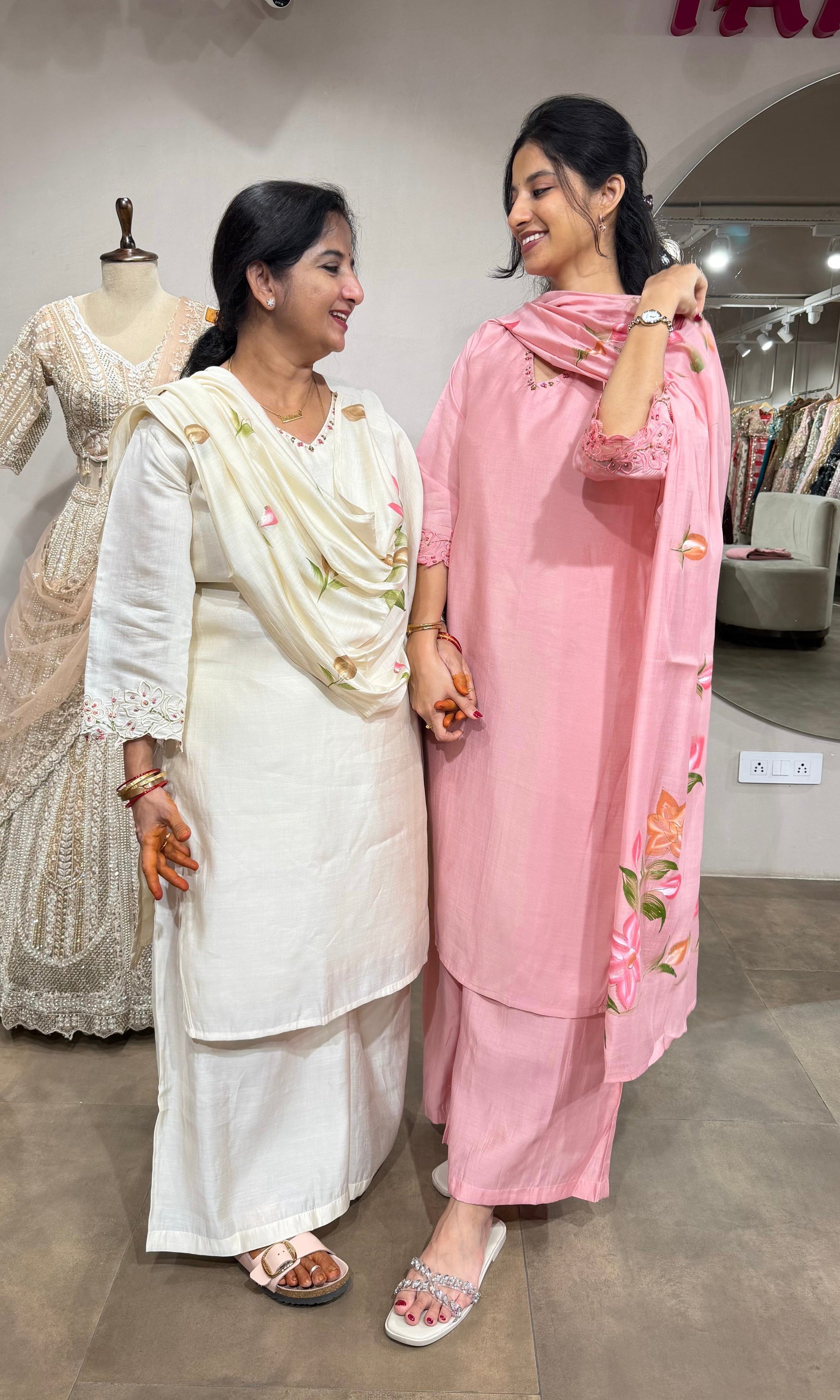 CREAM Floral Kaftan Kurta Set