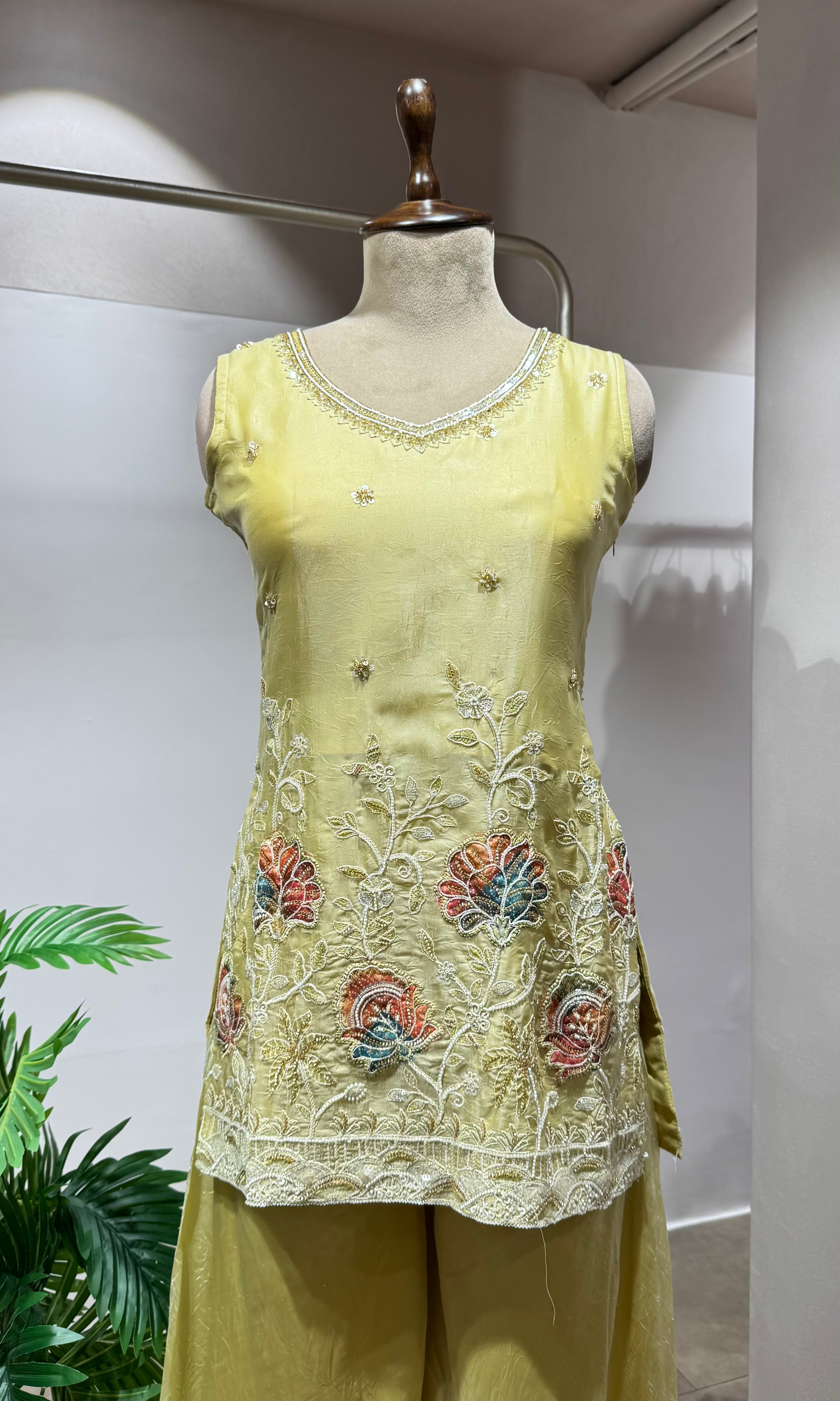 LIGHT YELLOW FLORAL SHARARA SET