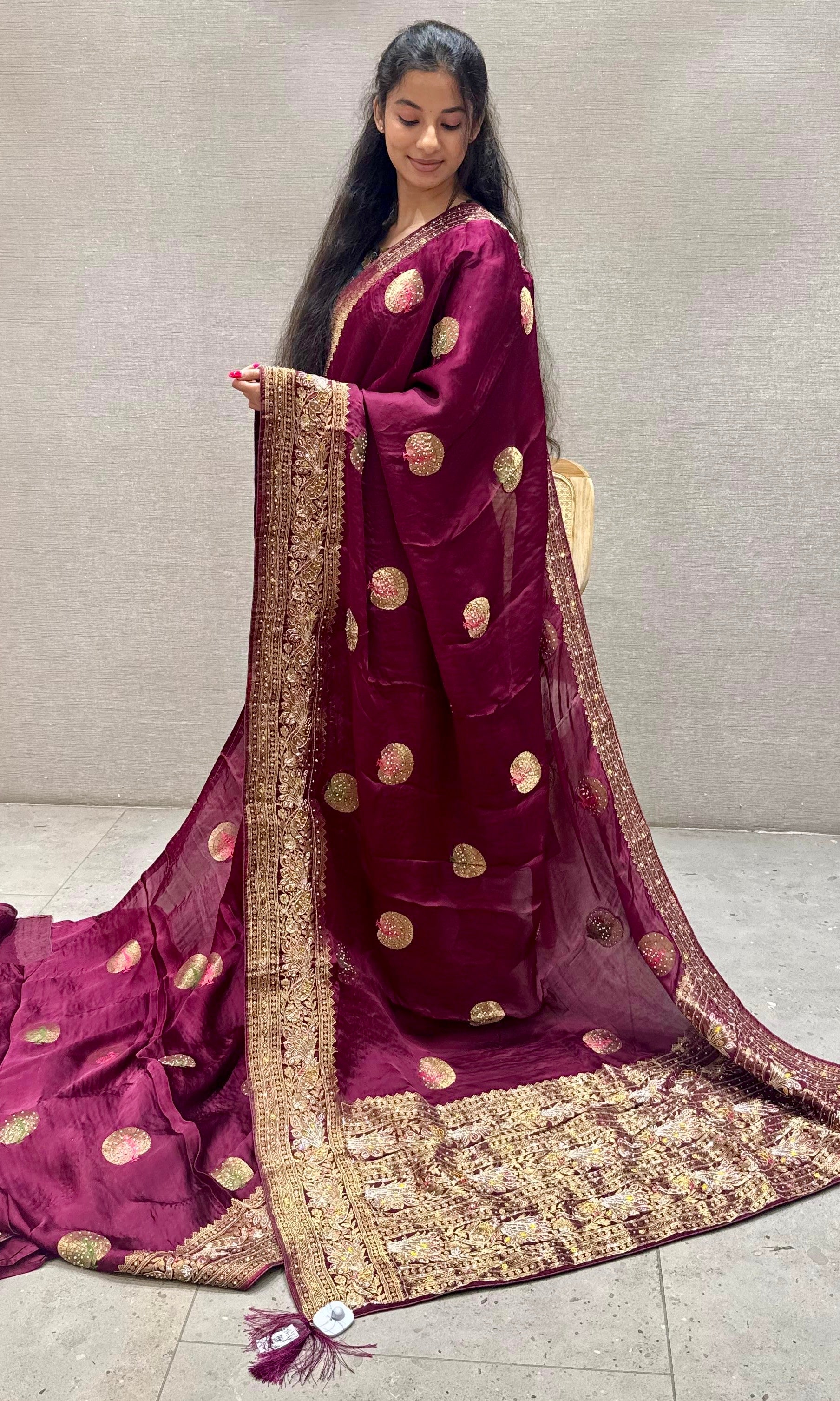 Wine saree
