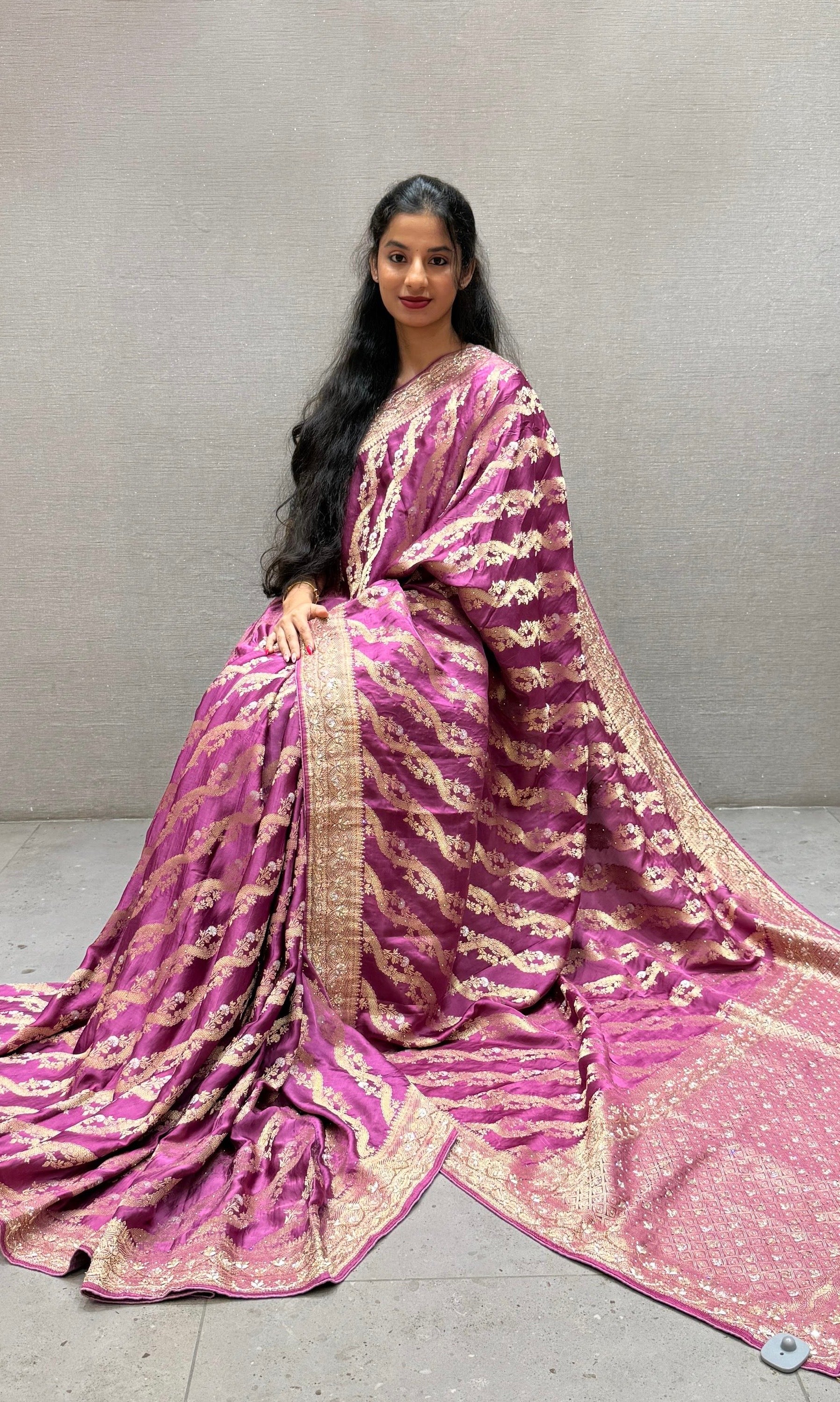 Onion pink Banarasi saree