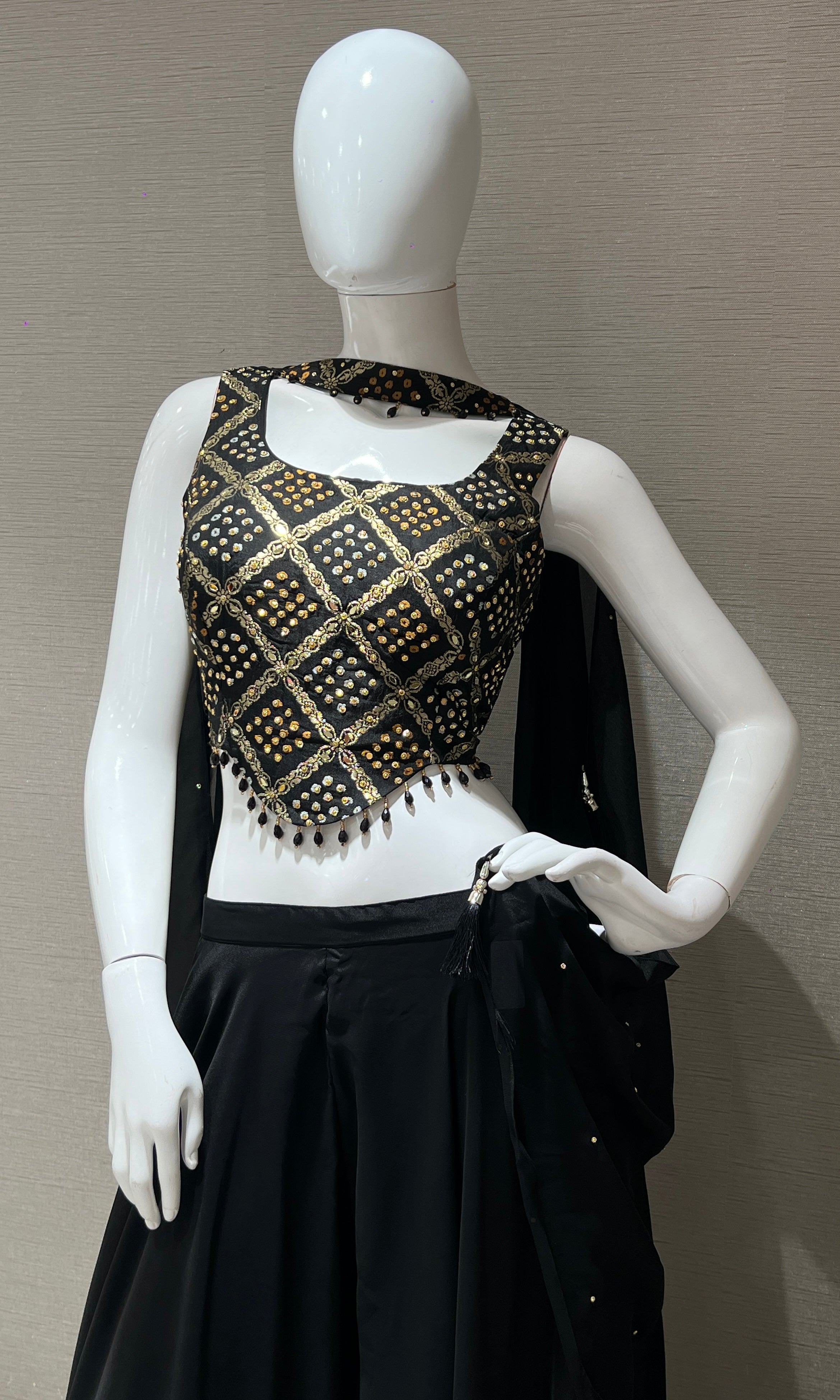 Black palazzo