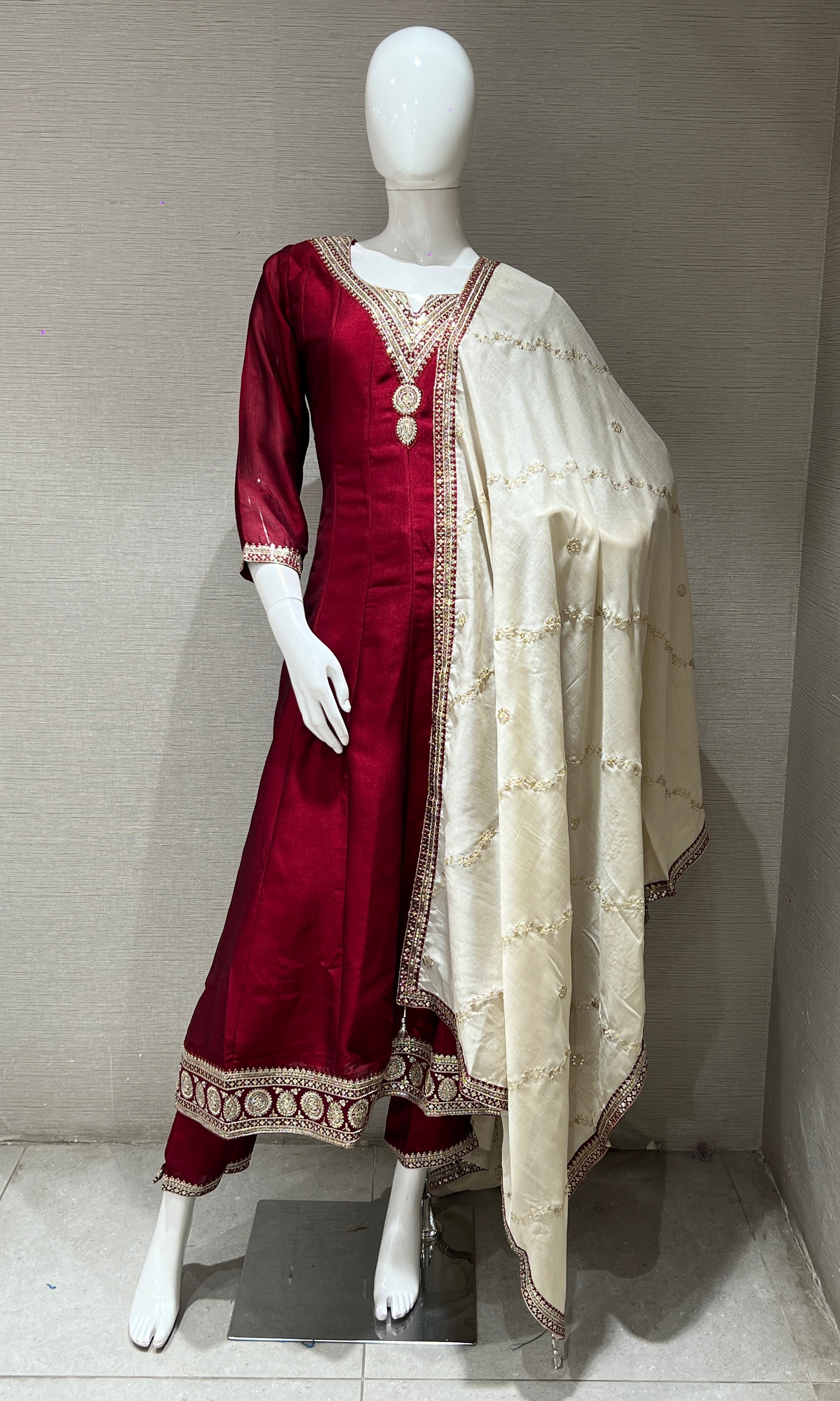 Maroon kurta set with cream dupatta