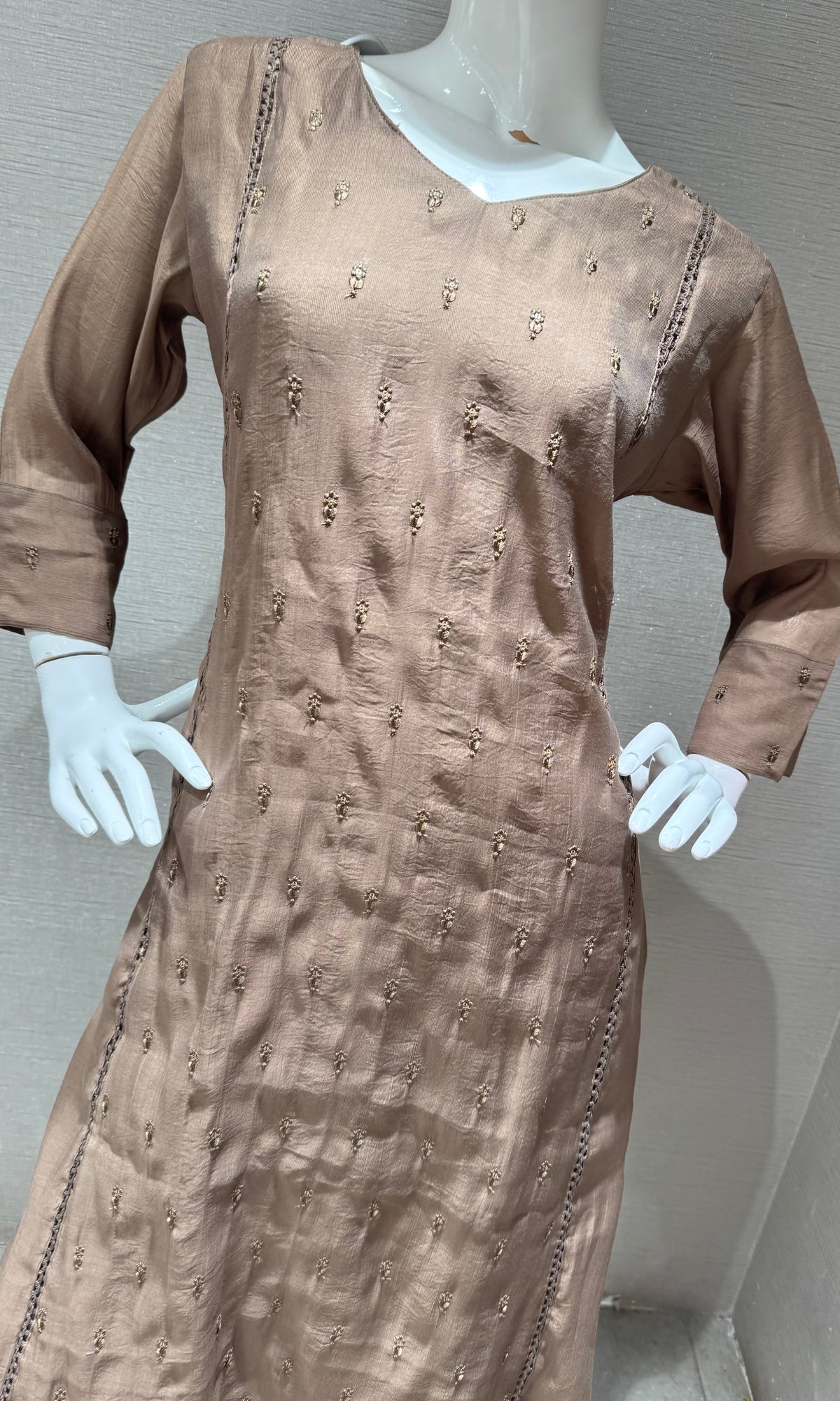 BROWN mul Chanderi Kurta Set with Dupatta