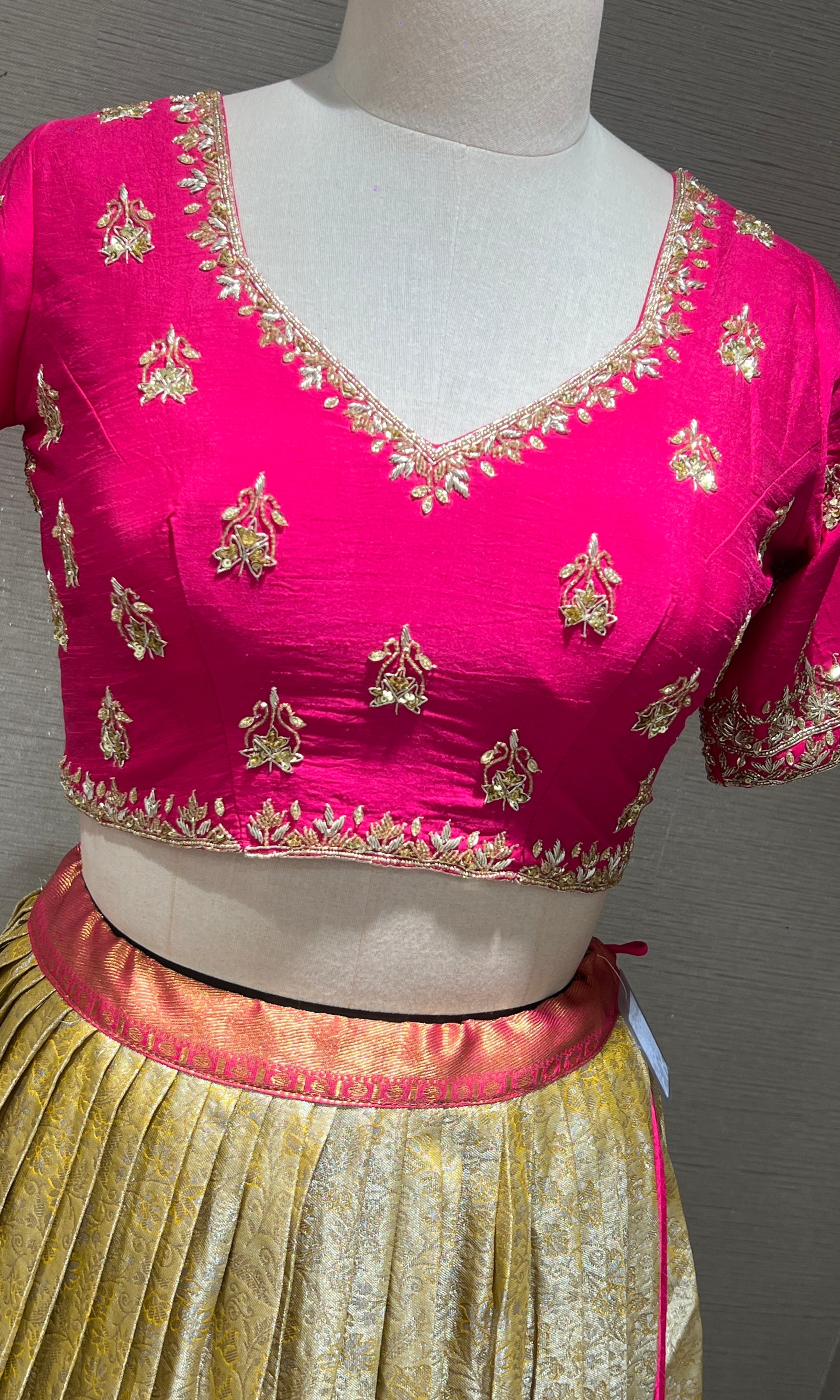 Pink Gold Weave Lehenga WITH RAW SILK DUPATTA