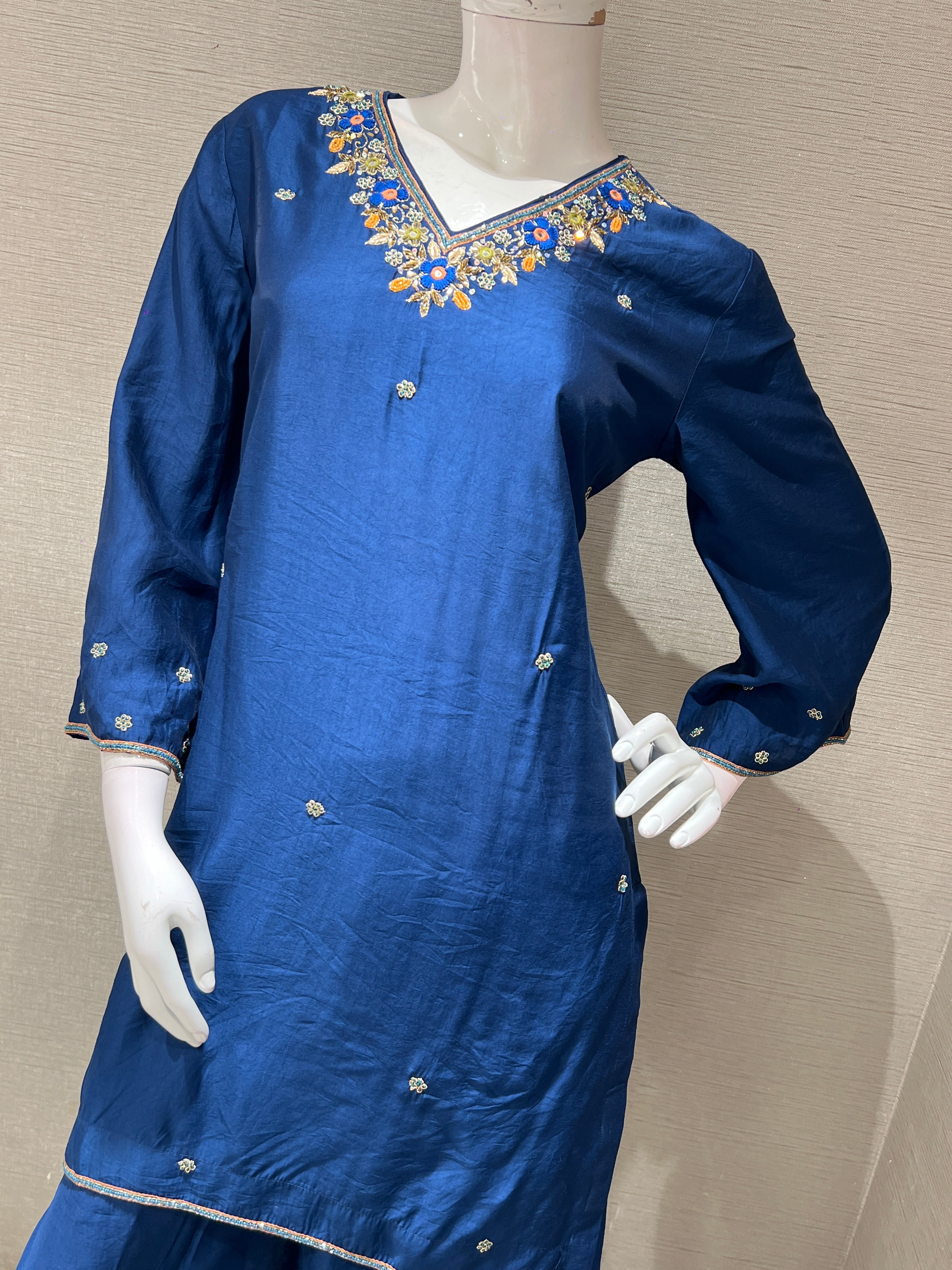 NAVY BLUE KURTA SET WITH PALAZZO PANTS