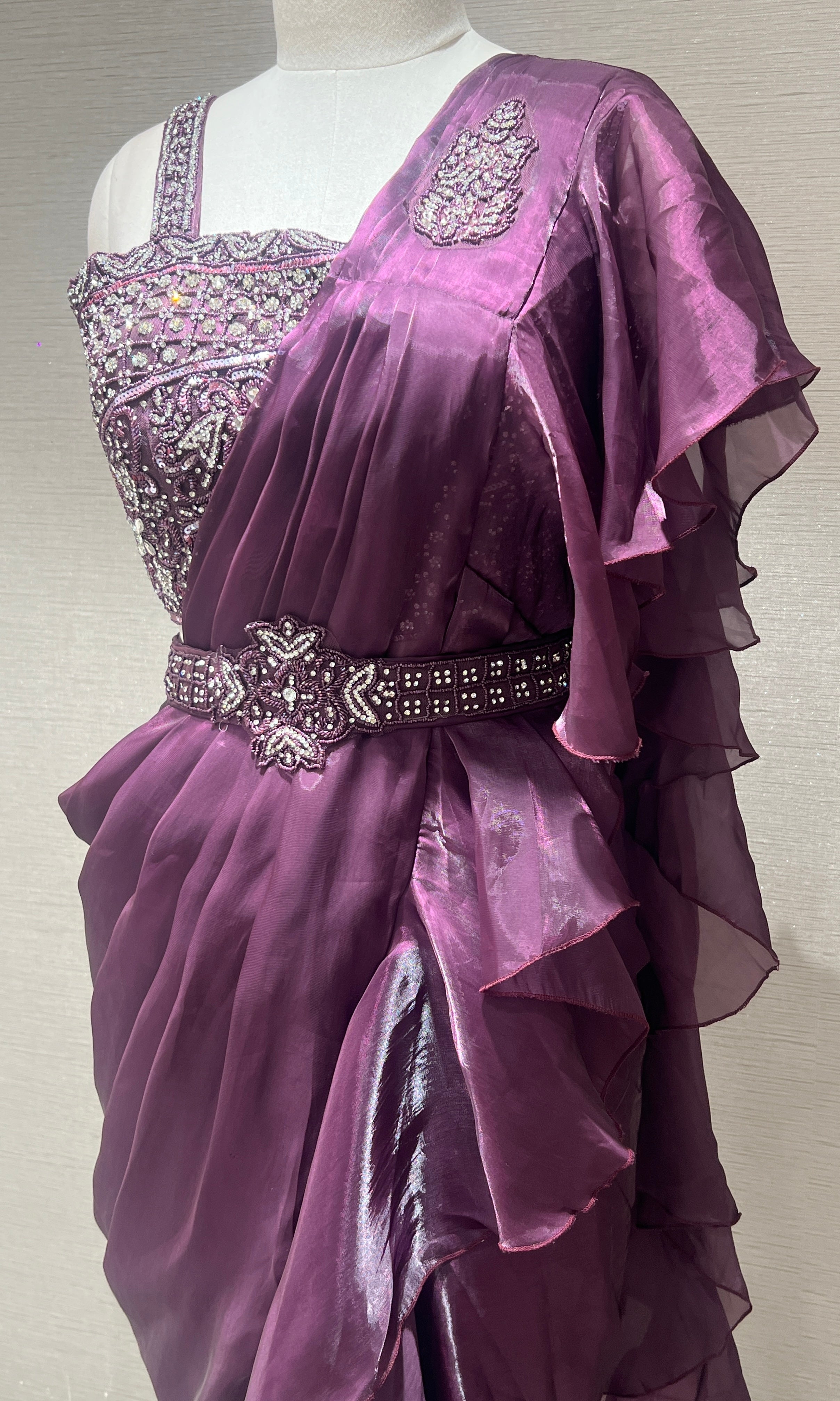 Wine one minute saree