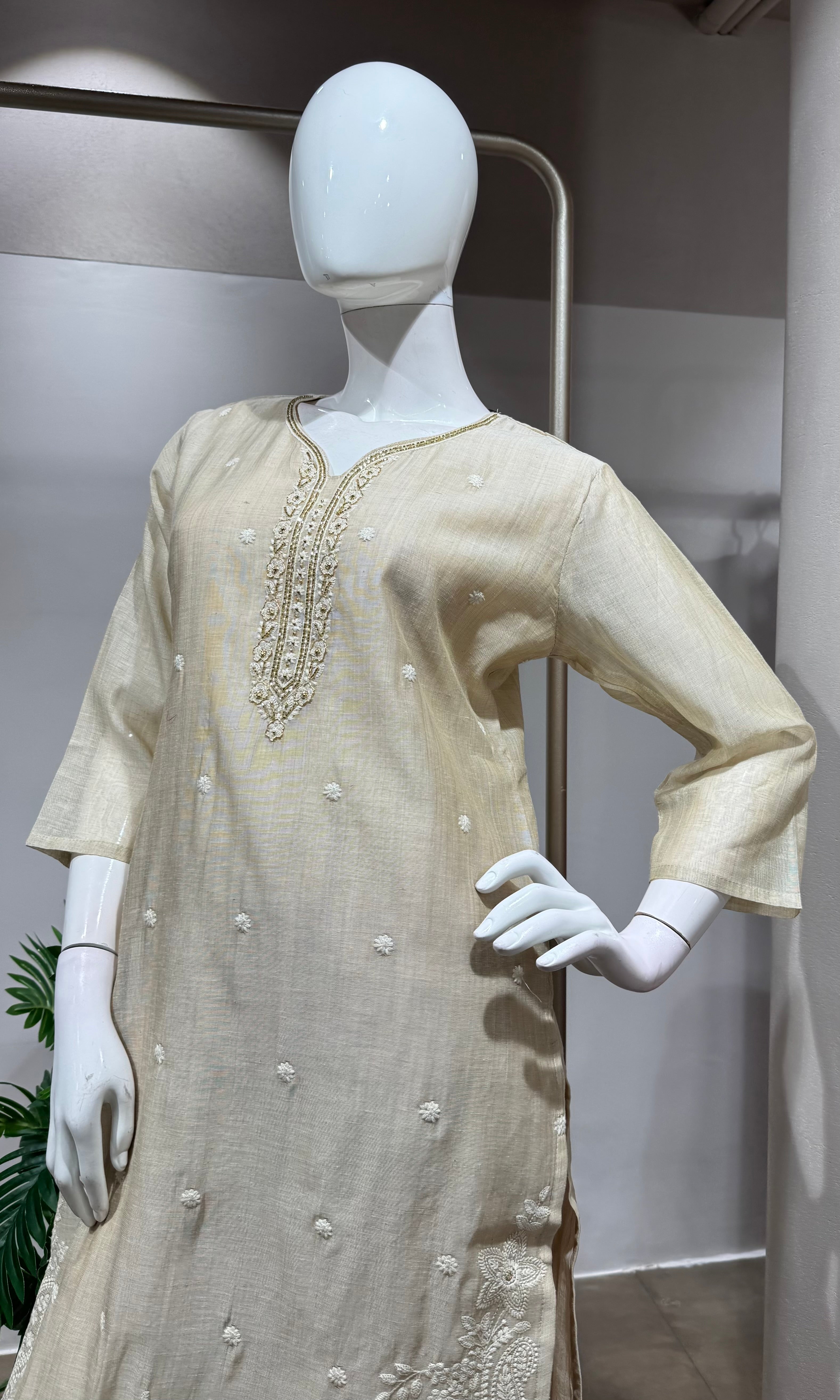 BEAGH Embroidered Chanderi KURTA SET
