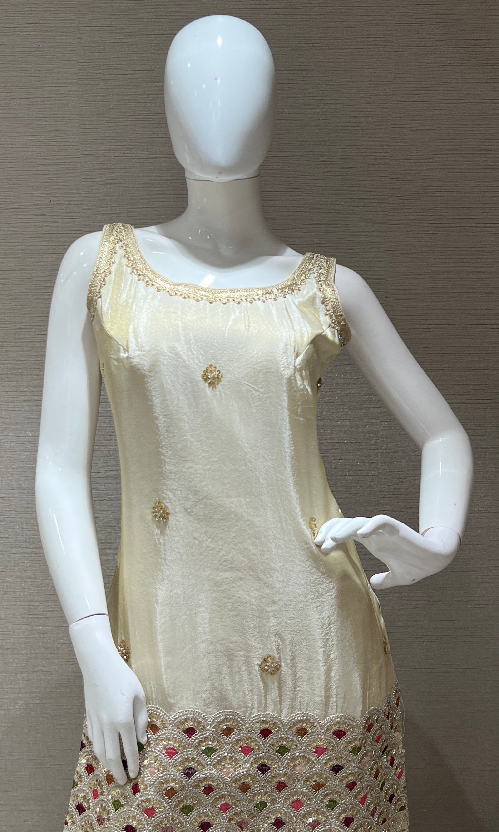 Half white palazzo