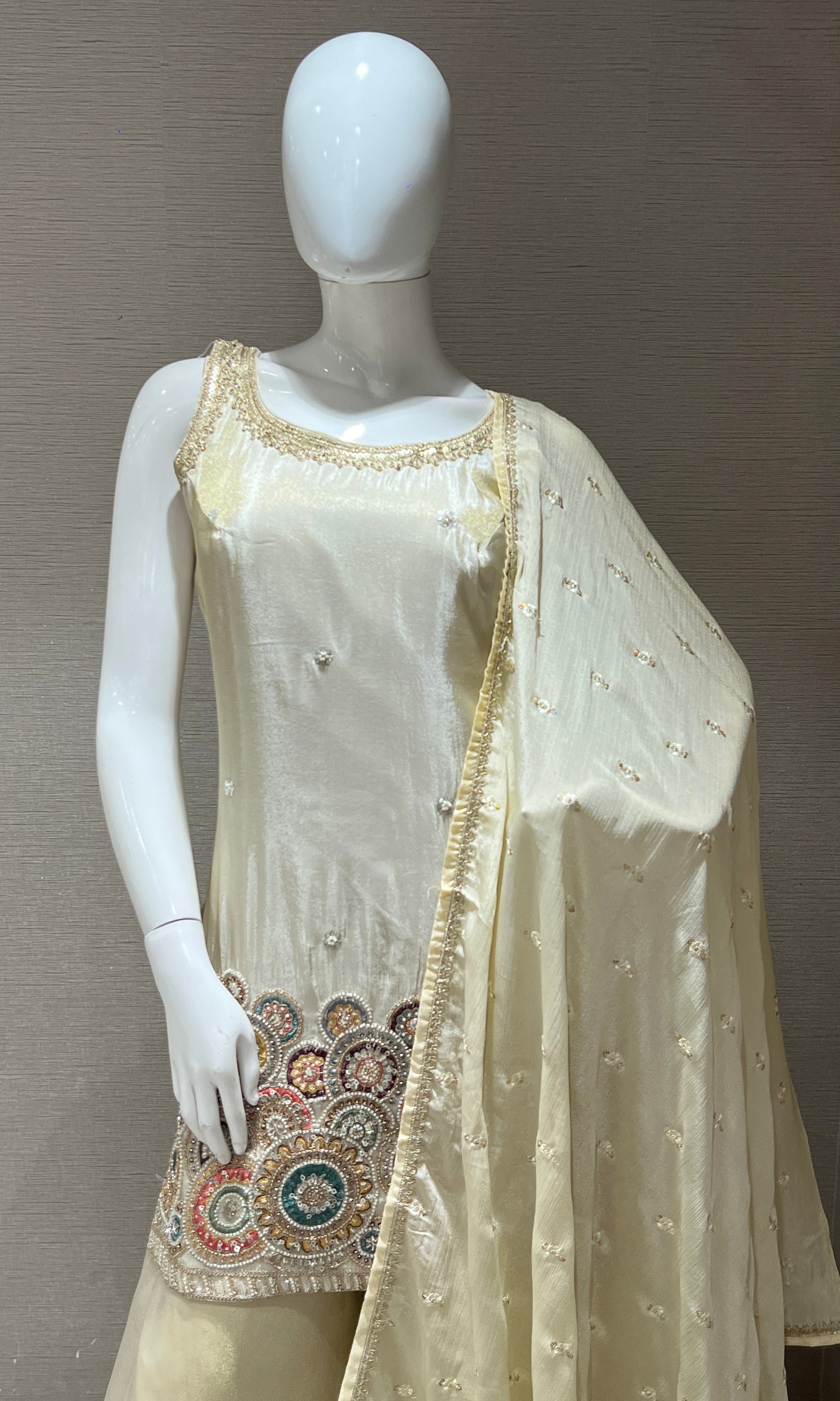 Half white palazzo
