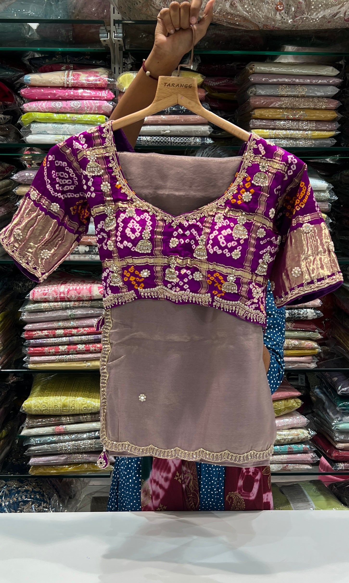 Grey saree with ready blouse 4321