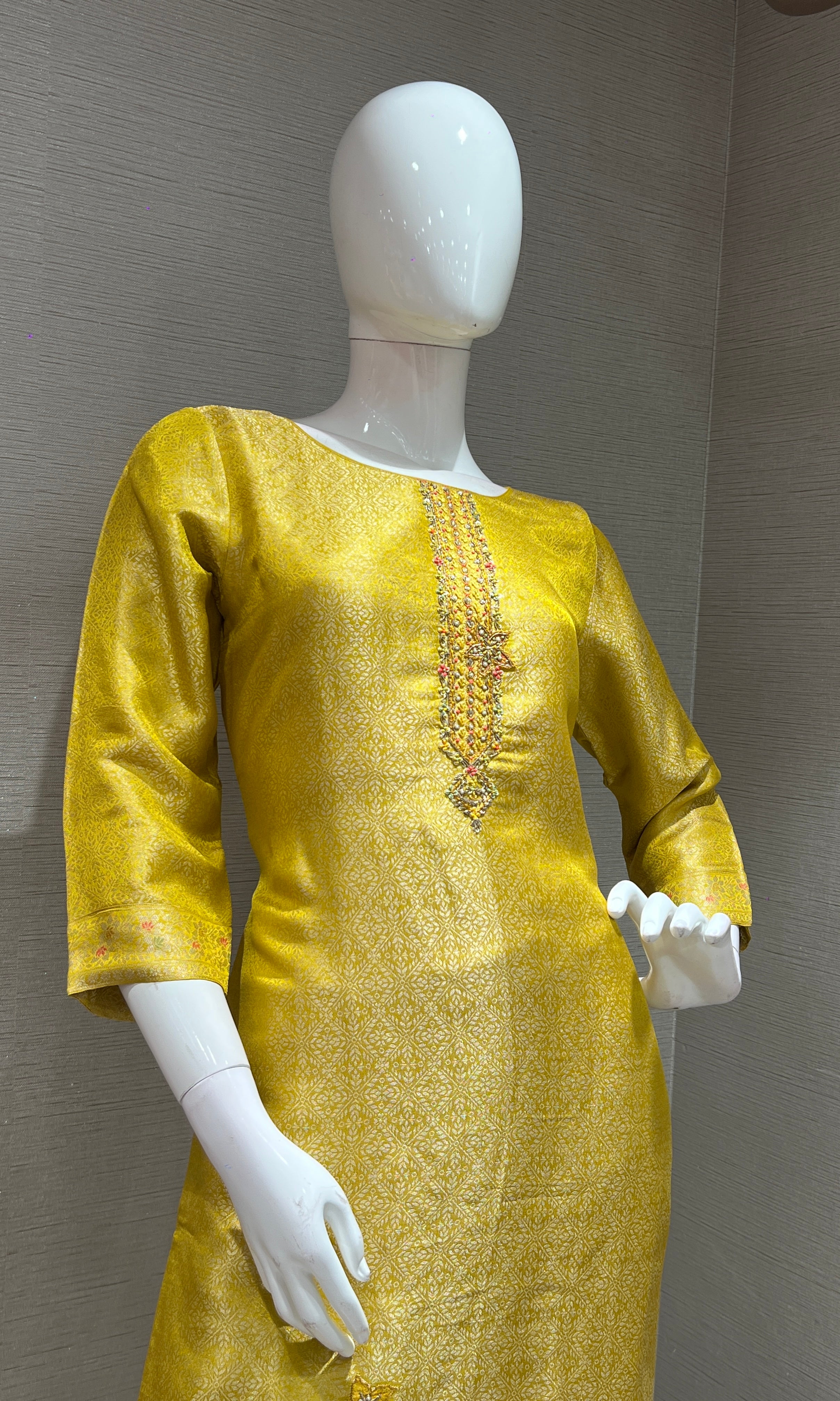 YELLOW ETHNIC KURTA SET