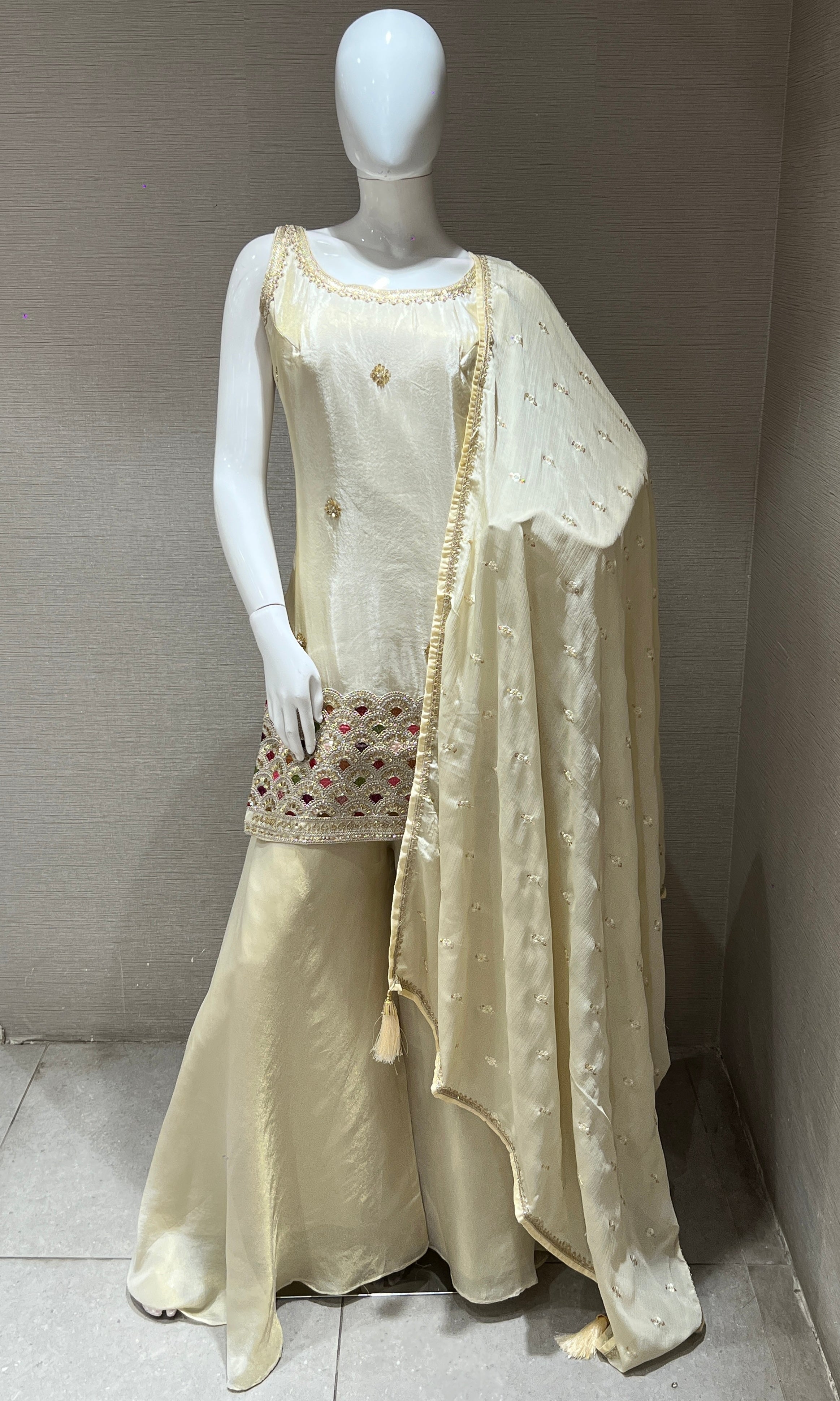 Half white palazzo