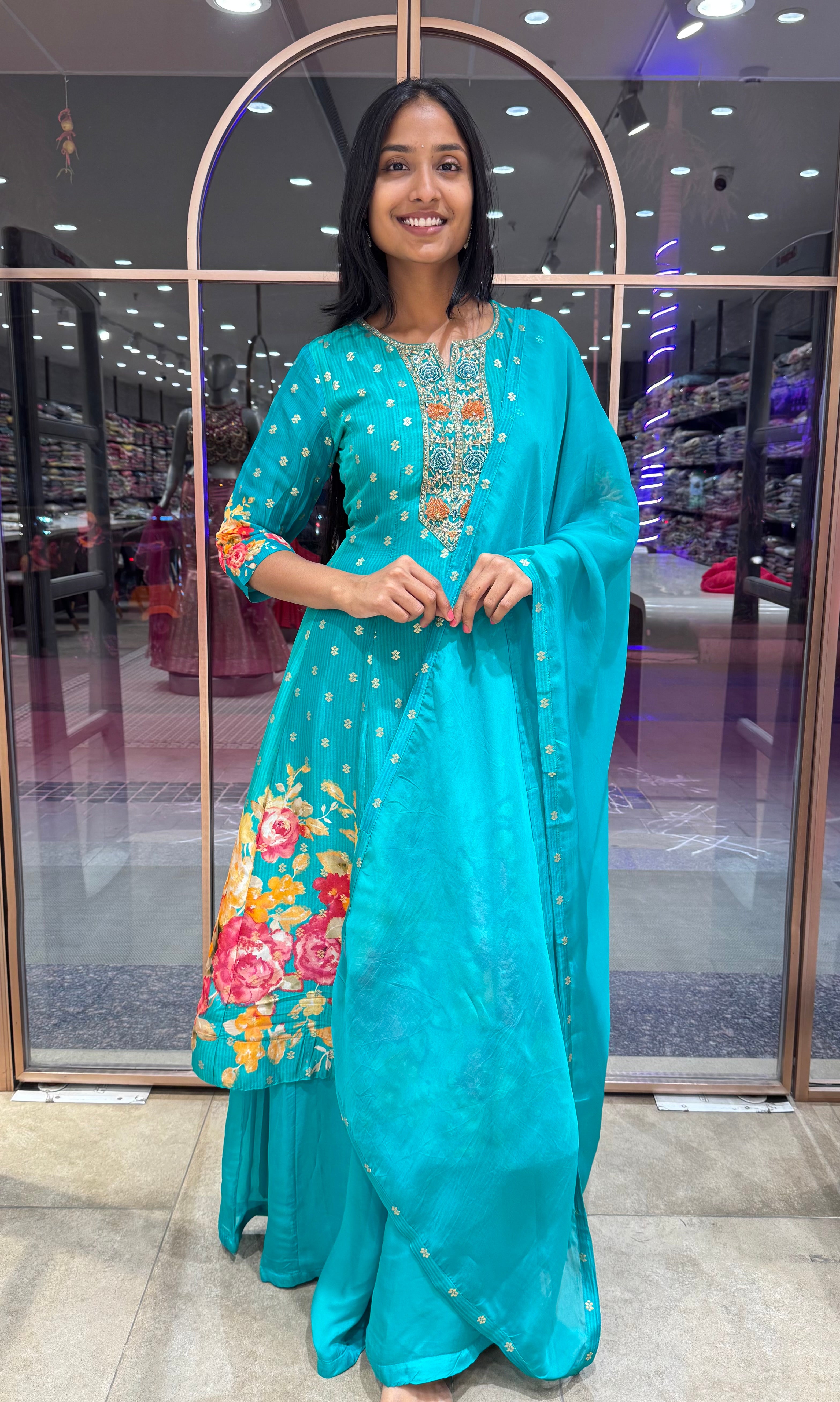GREEN FLORAL EMBROIDERED ANARKALI