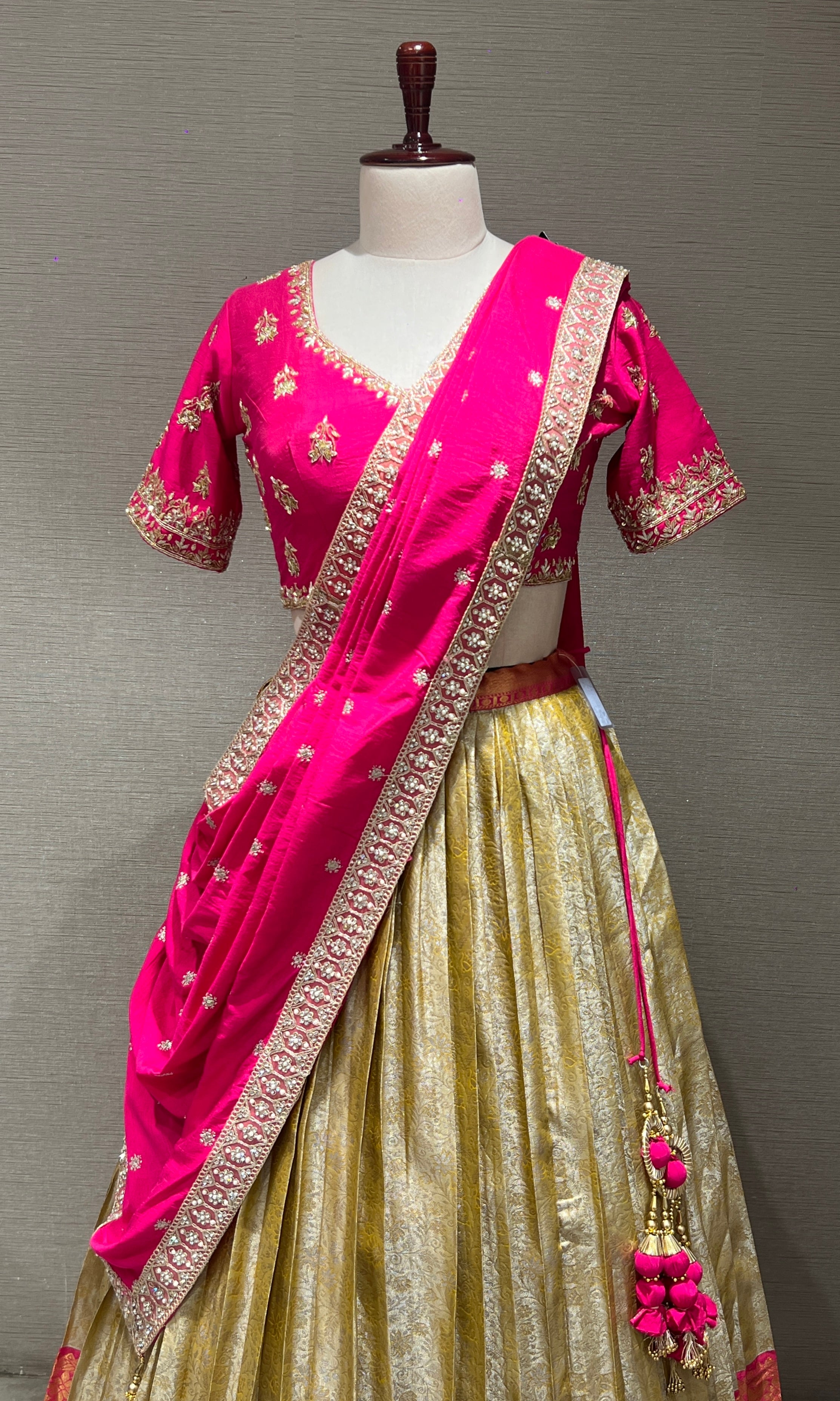 Pink Gold Weave Lehenga WITH RAW SILK DUPATTA