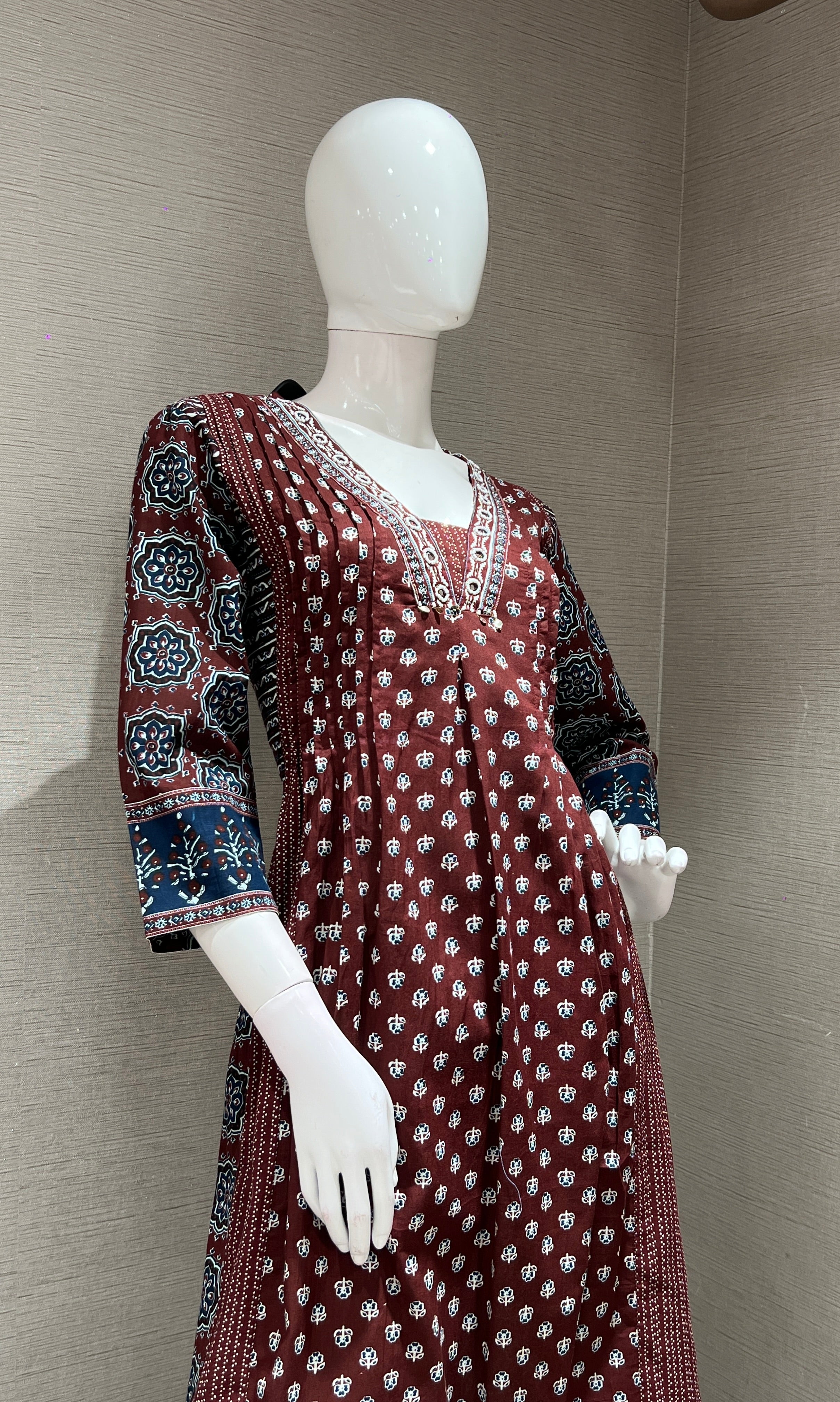 Maroon kurta set WITH PALAZZO PANTS
