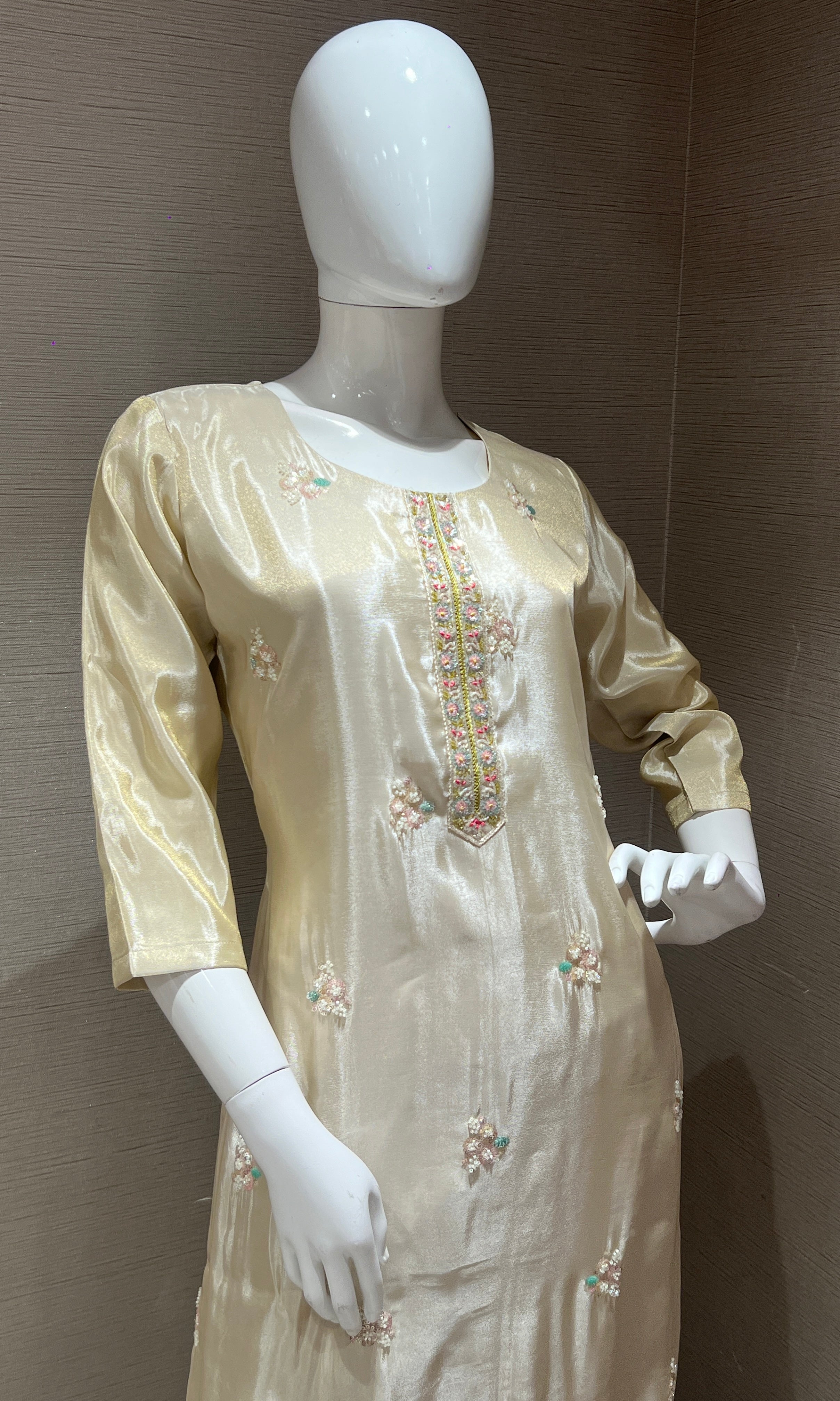 Cream shimmer slik kurta set