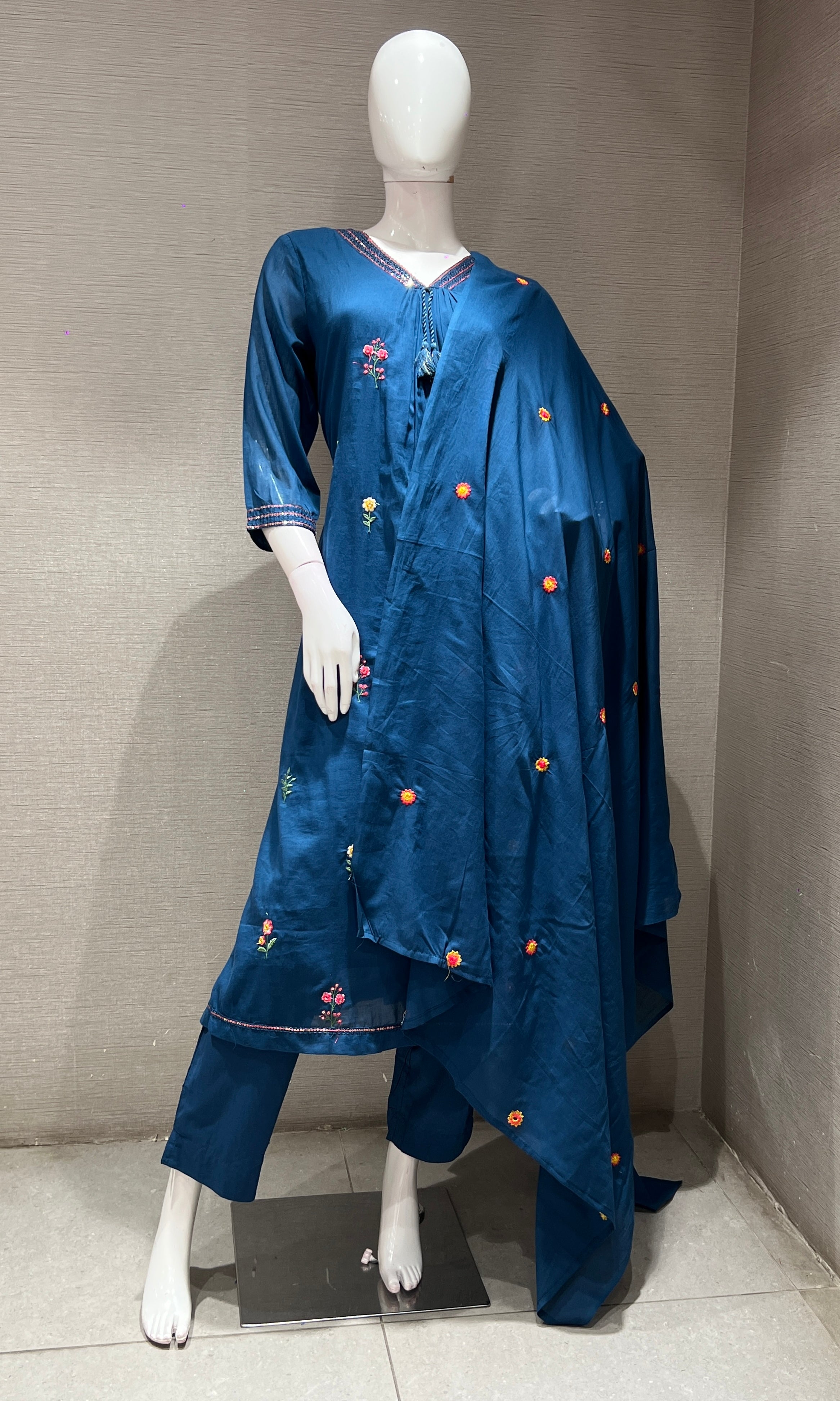 Blue FLORAL EMBROIDERED KURTA SET