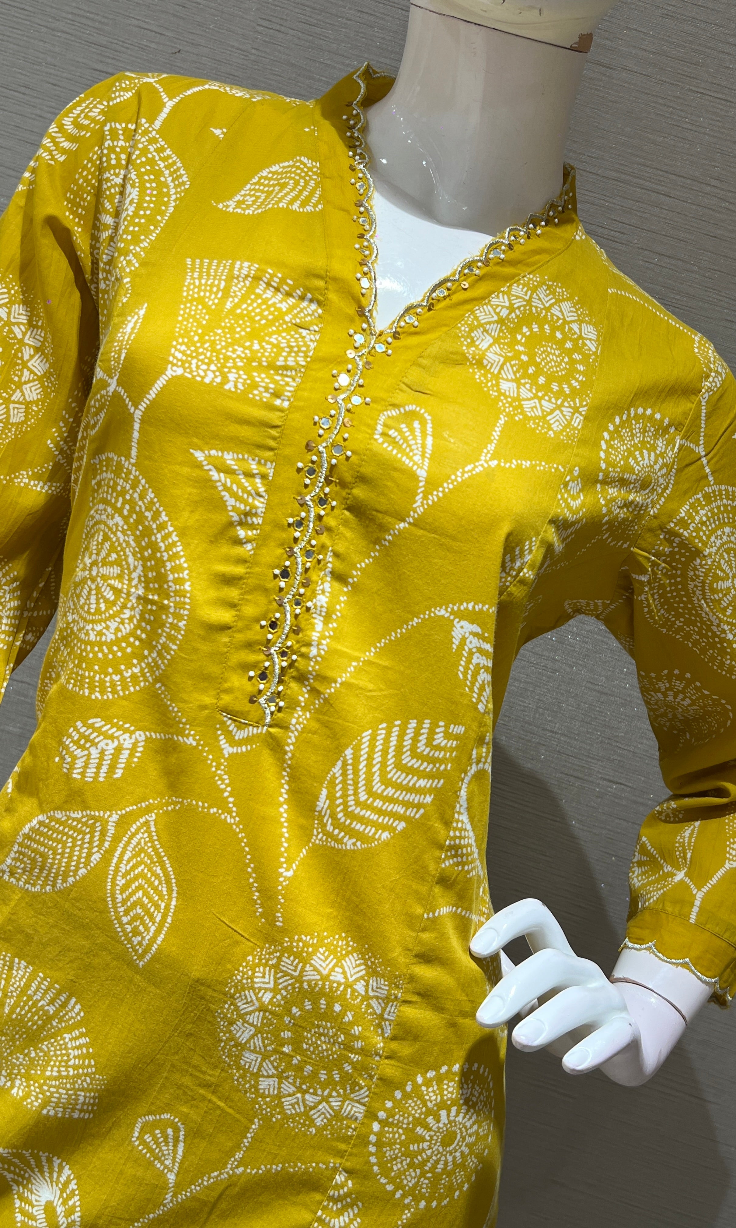 Yellow FLORAL PRINT KURTI SET