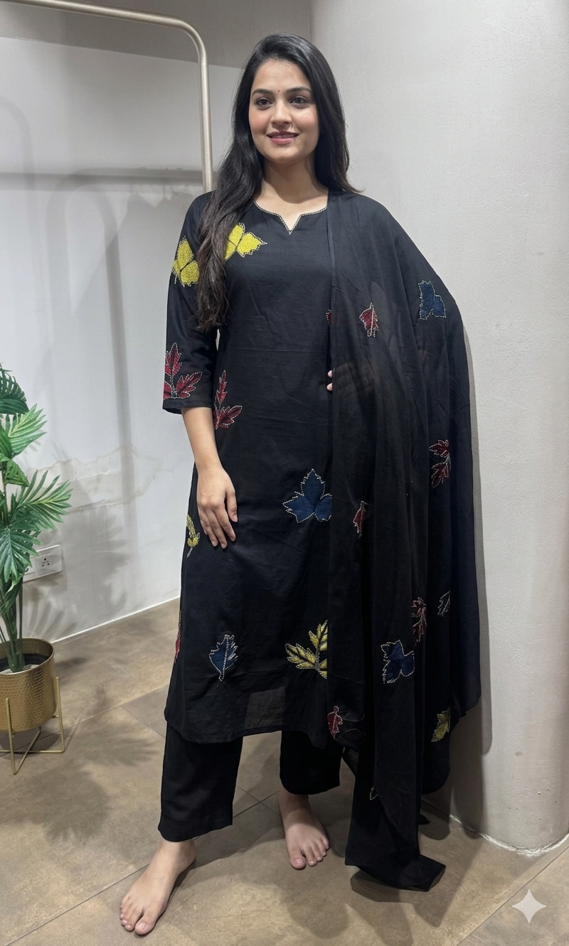 Black Floral Embroidery Kurta Set