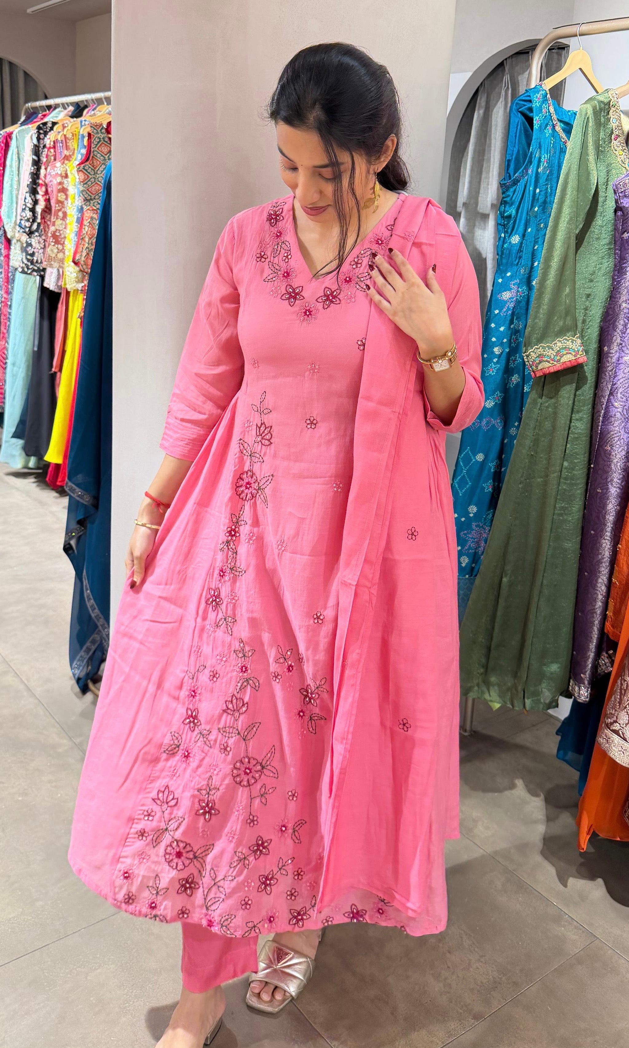 BABY PINK FLORAL MUL CHANDERI KURTA SET