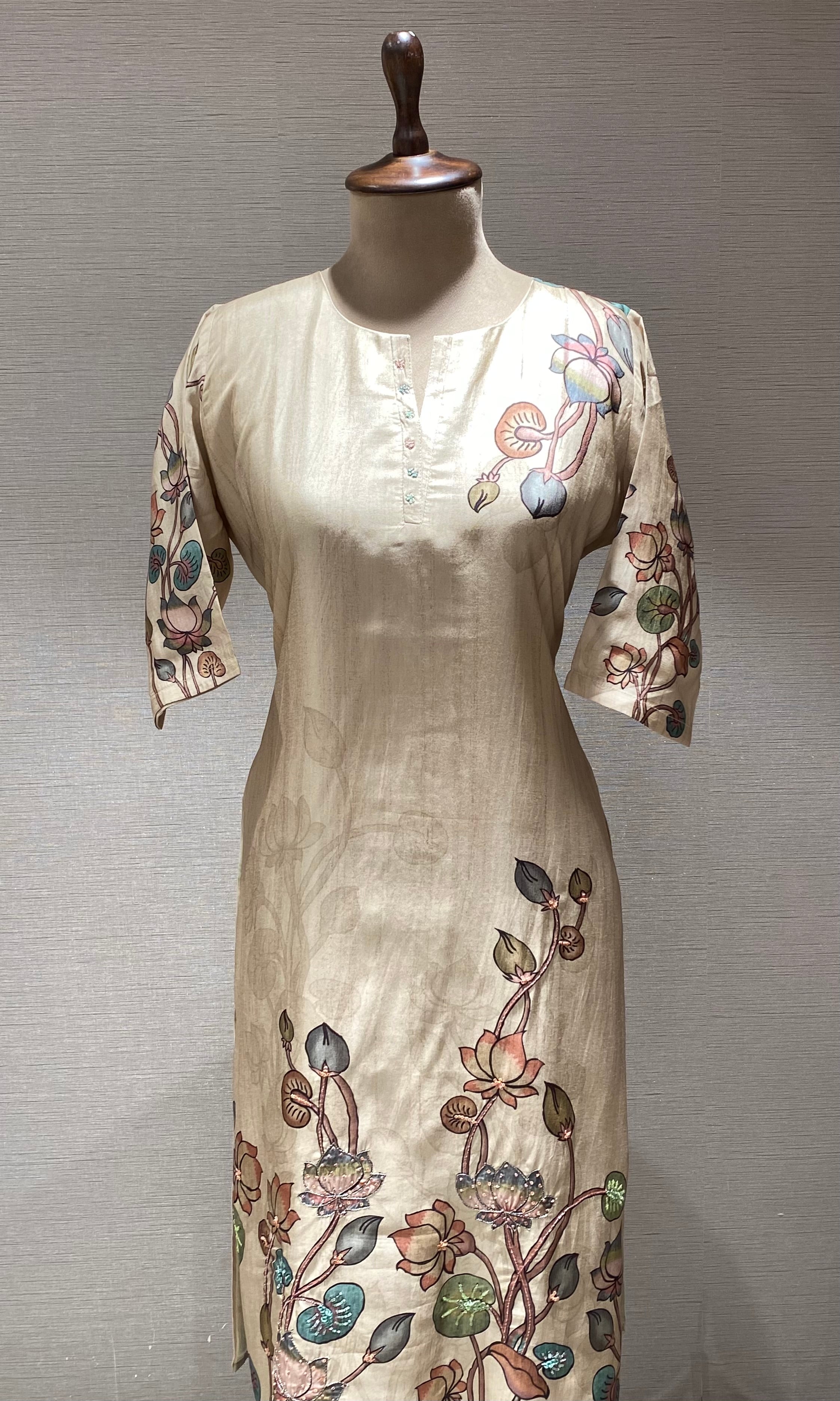 Ivory Kurti top