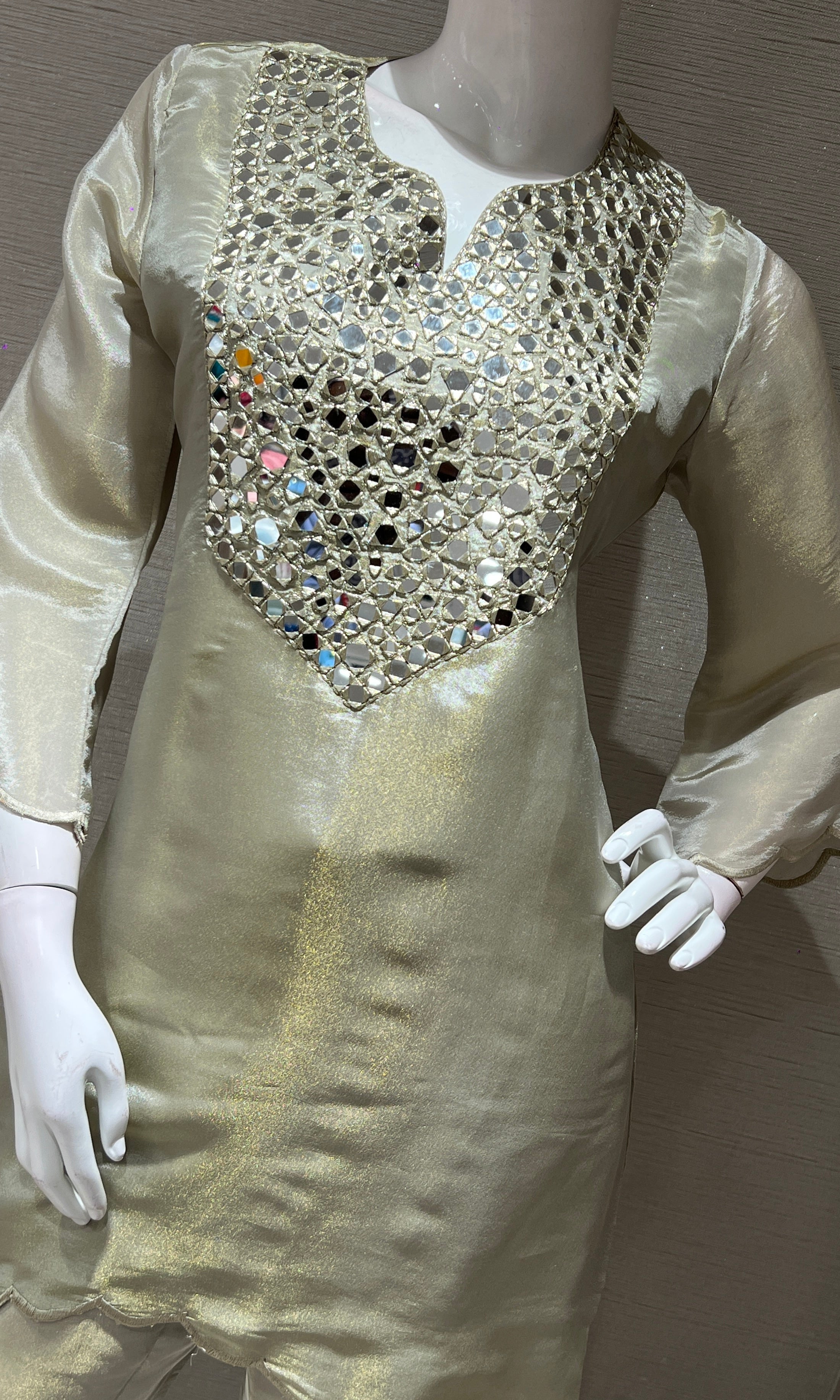 GREY MIRROR EMBELLISHED CORD SET