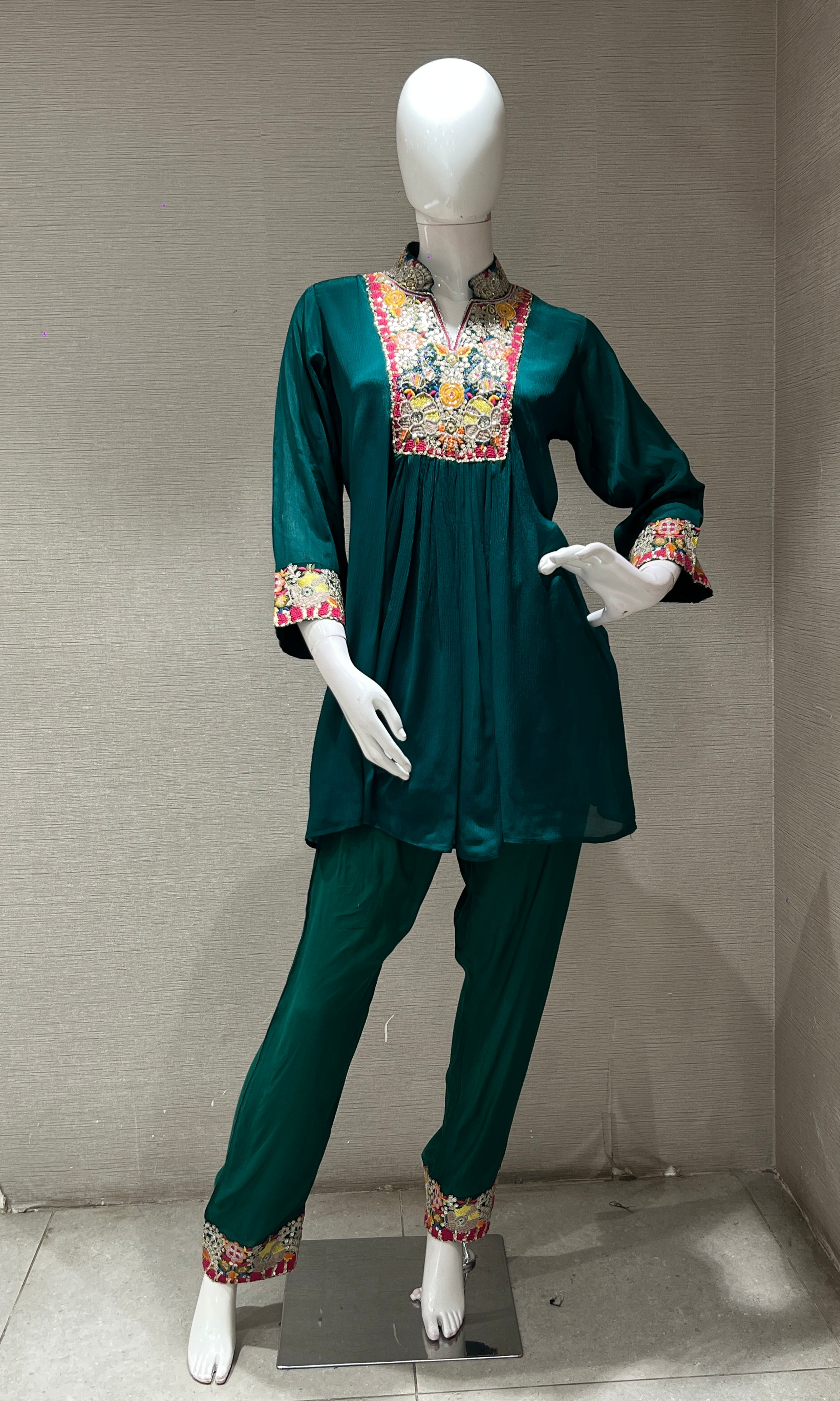 GREEN FLORAL CORD SET