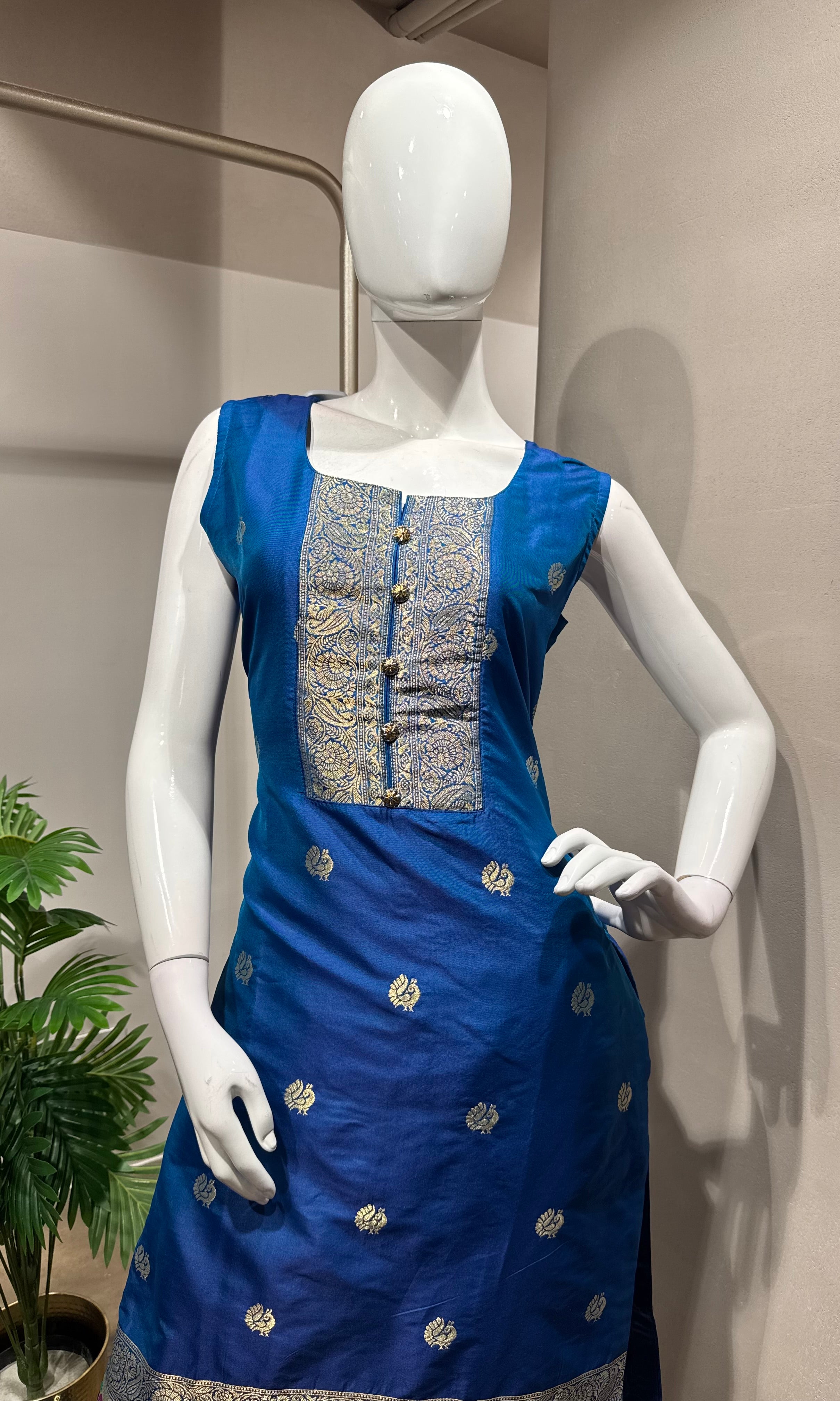 NAVY Blue Banarasi Silk Kurta Set