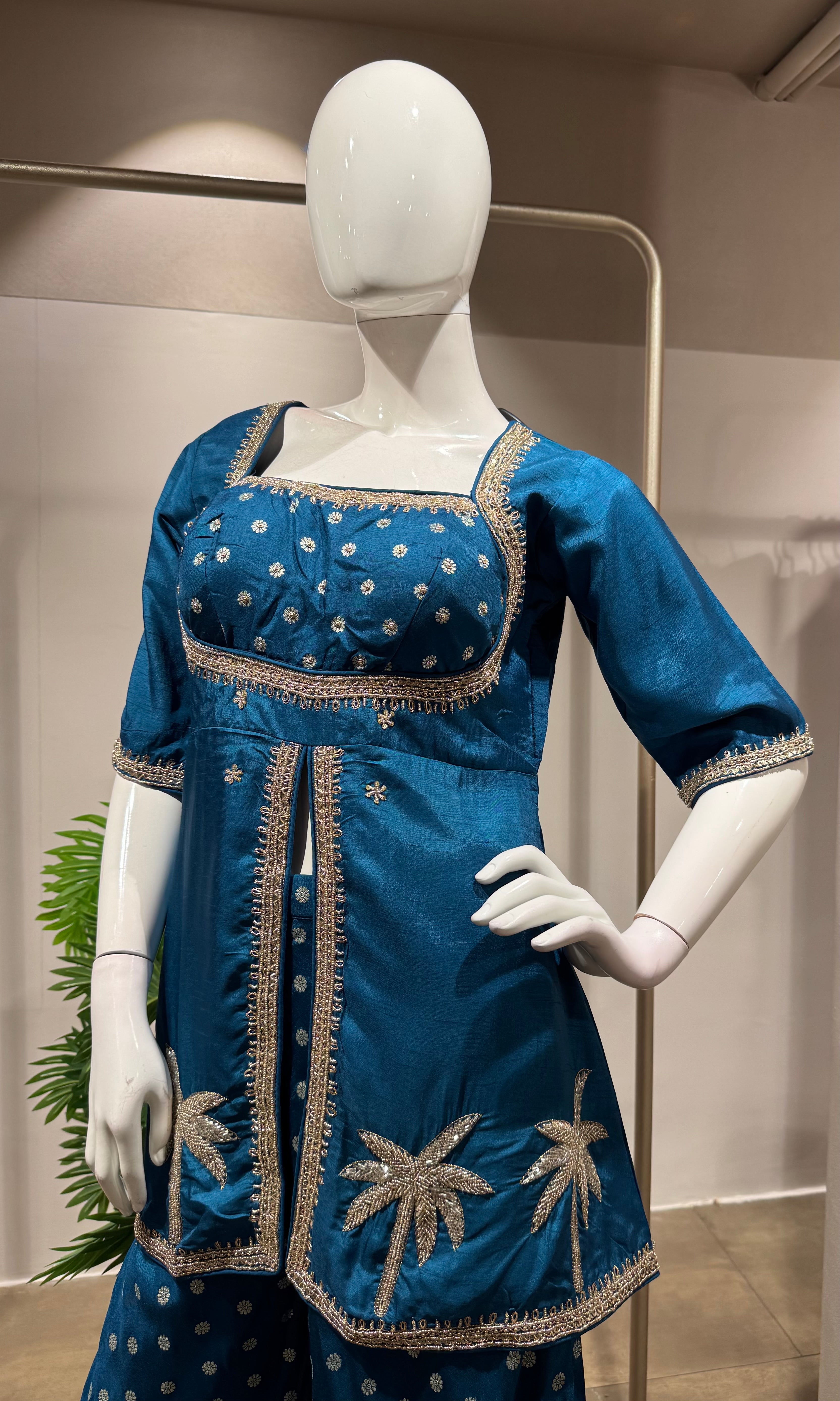 BLUE PEPLUM FRONT SLIT PALAZZO SET