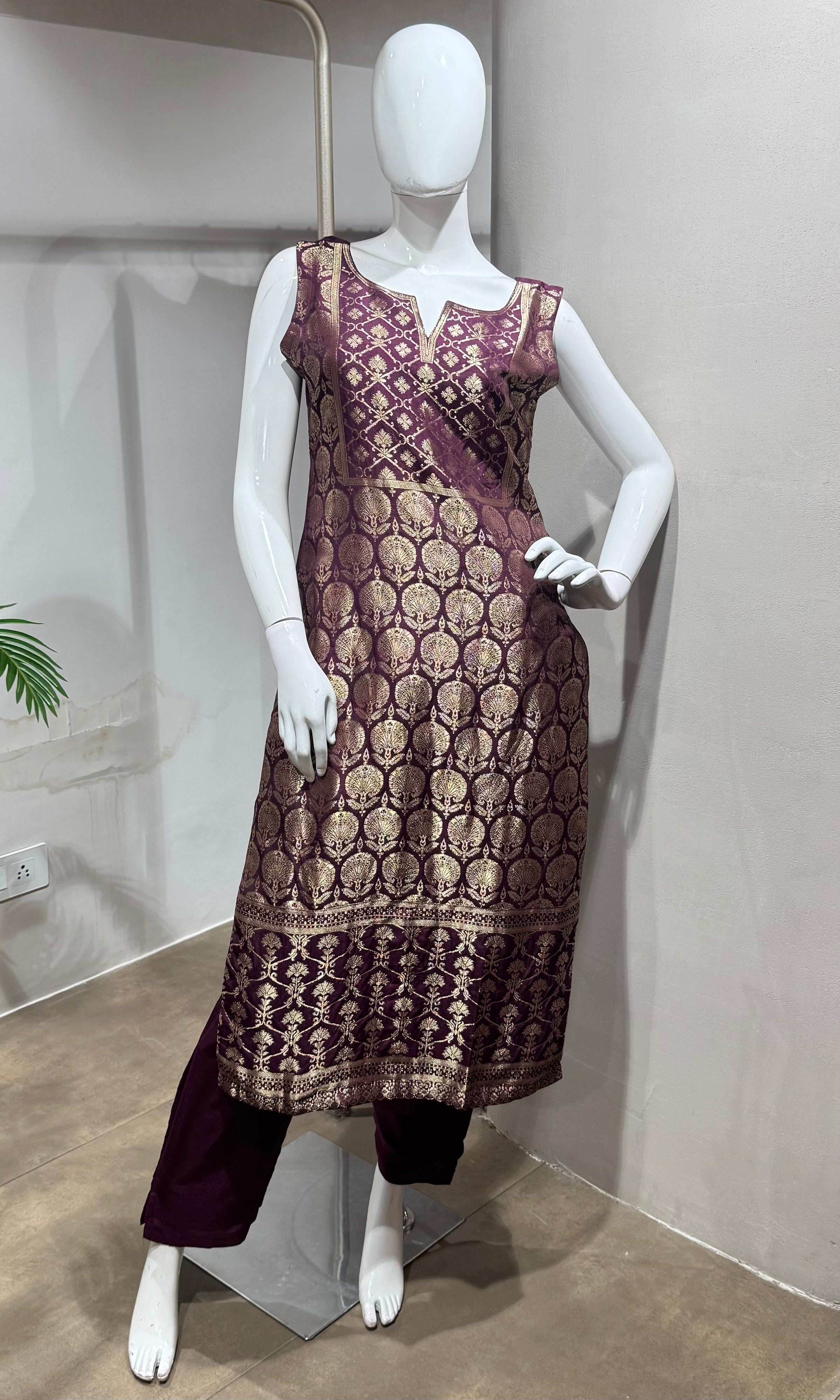 Wine golden banarasi kurta set