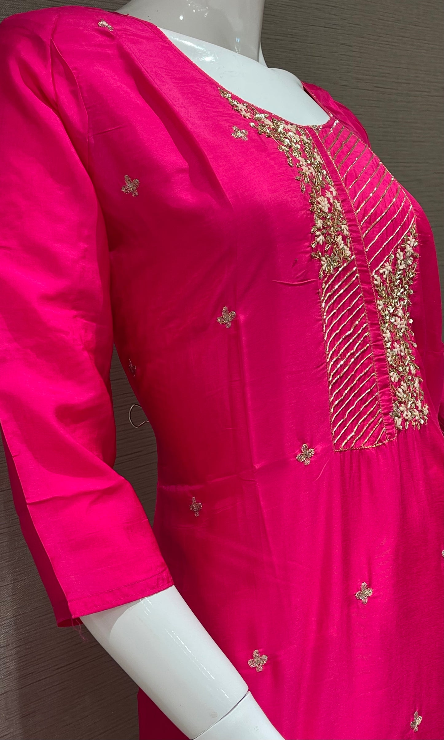 🎀Pink colour kurta set with dupatta 🌺