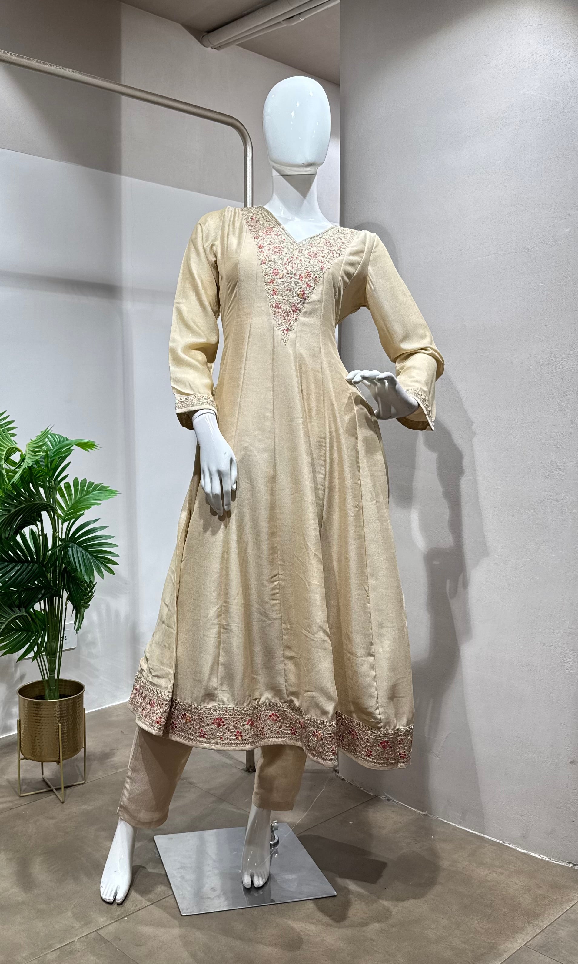 Cream Chanderi Silk Anarkali set