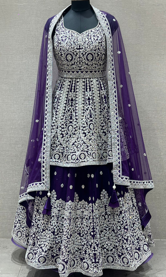 👑Purple lehanga with  peplum and nettled dupatta 🦋