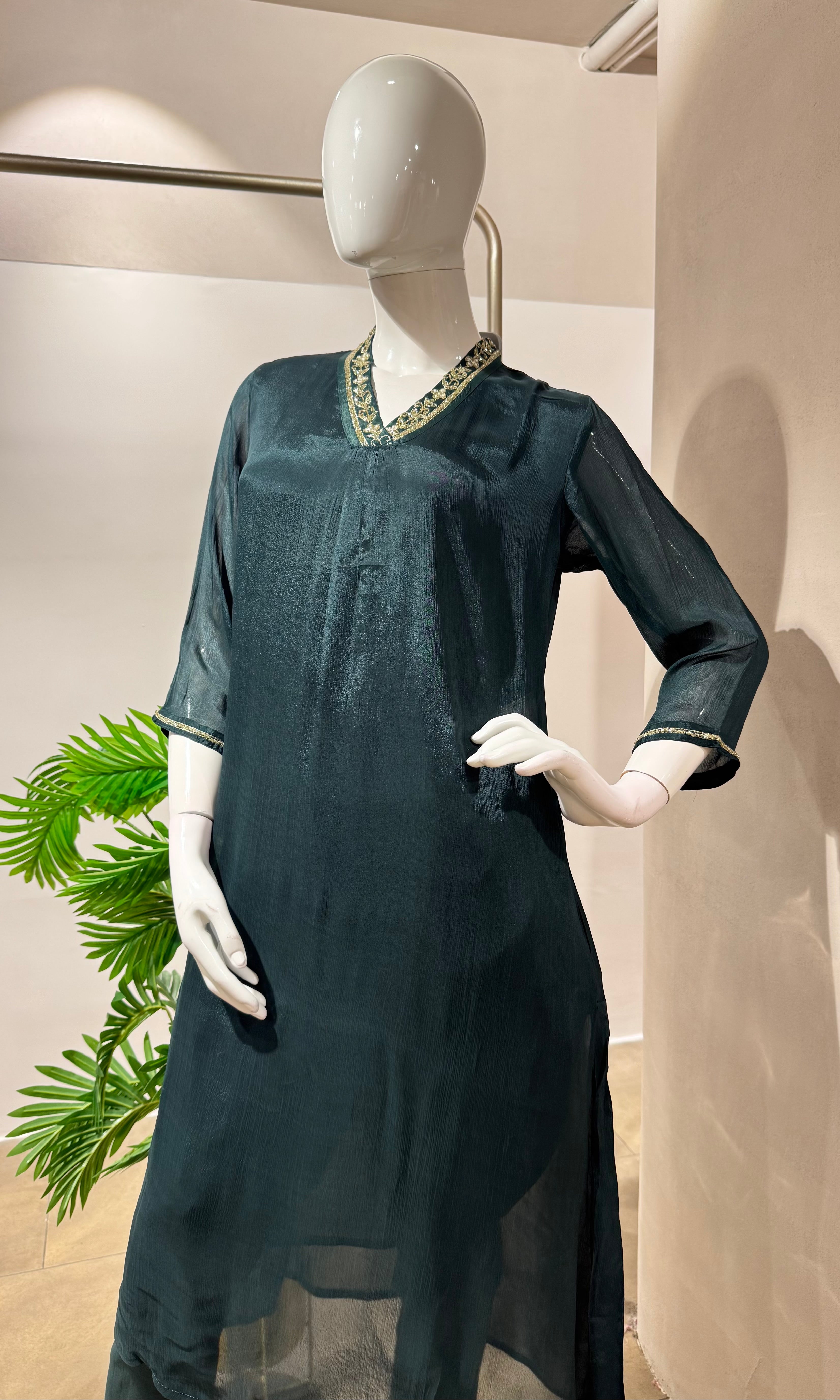 GREEN SHIMMER TISSUE KURTA SET