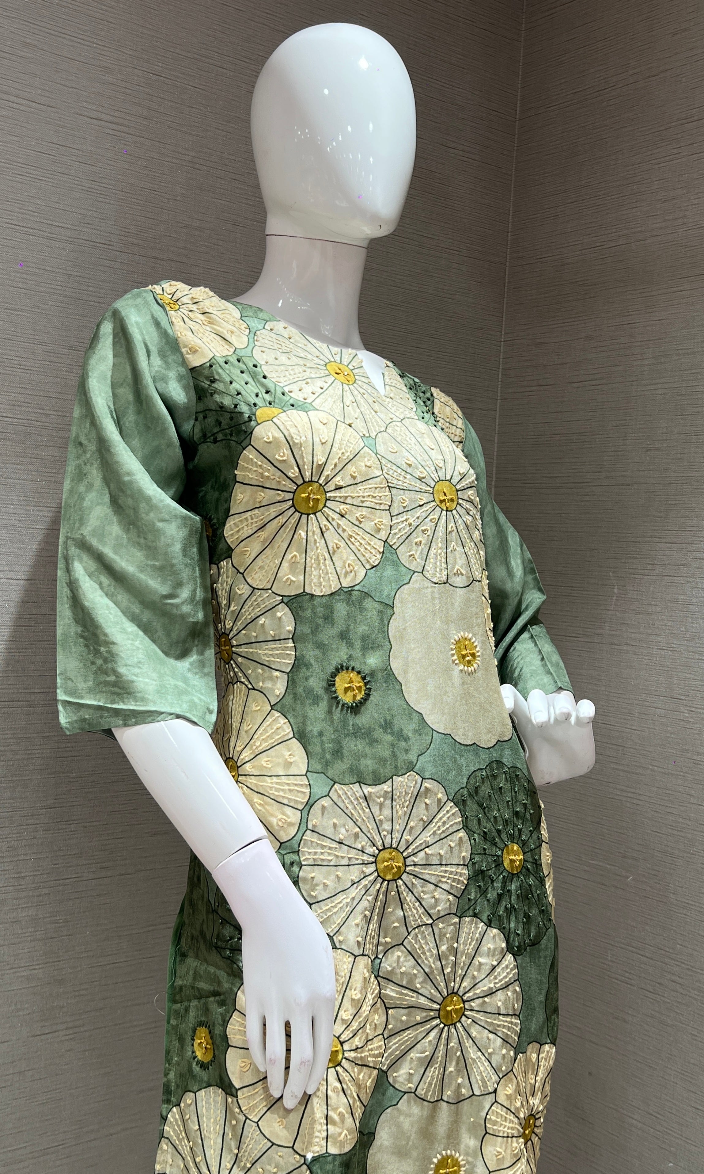 Green FLORAL kurta set