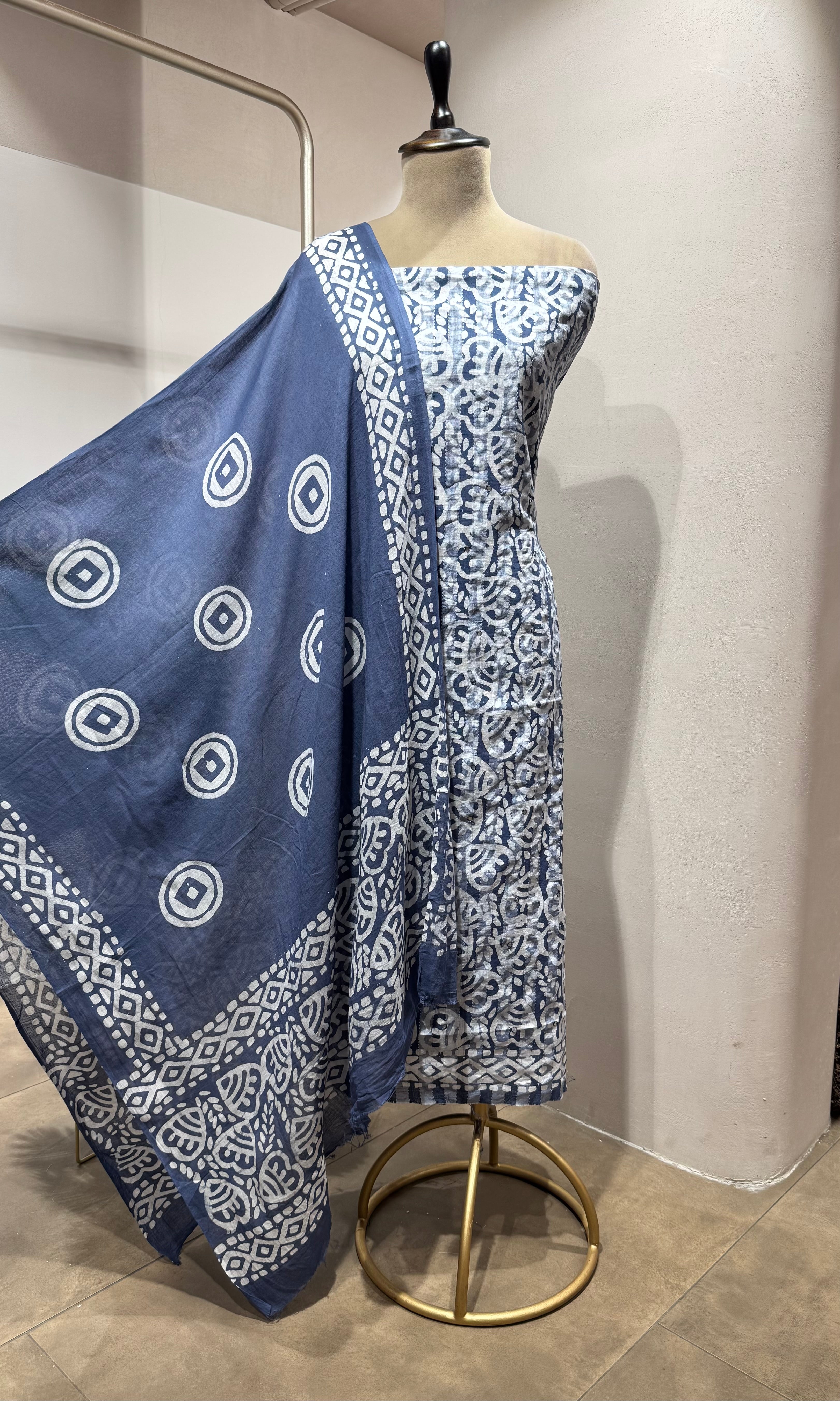 BLUE ETHNIC PRINTED DRESS MATERIAL