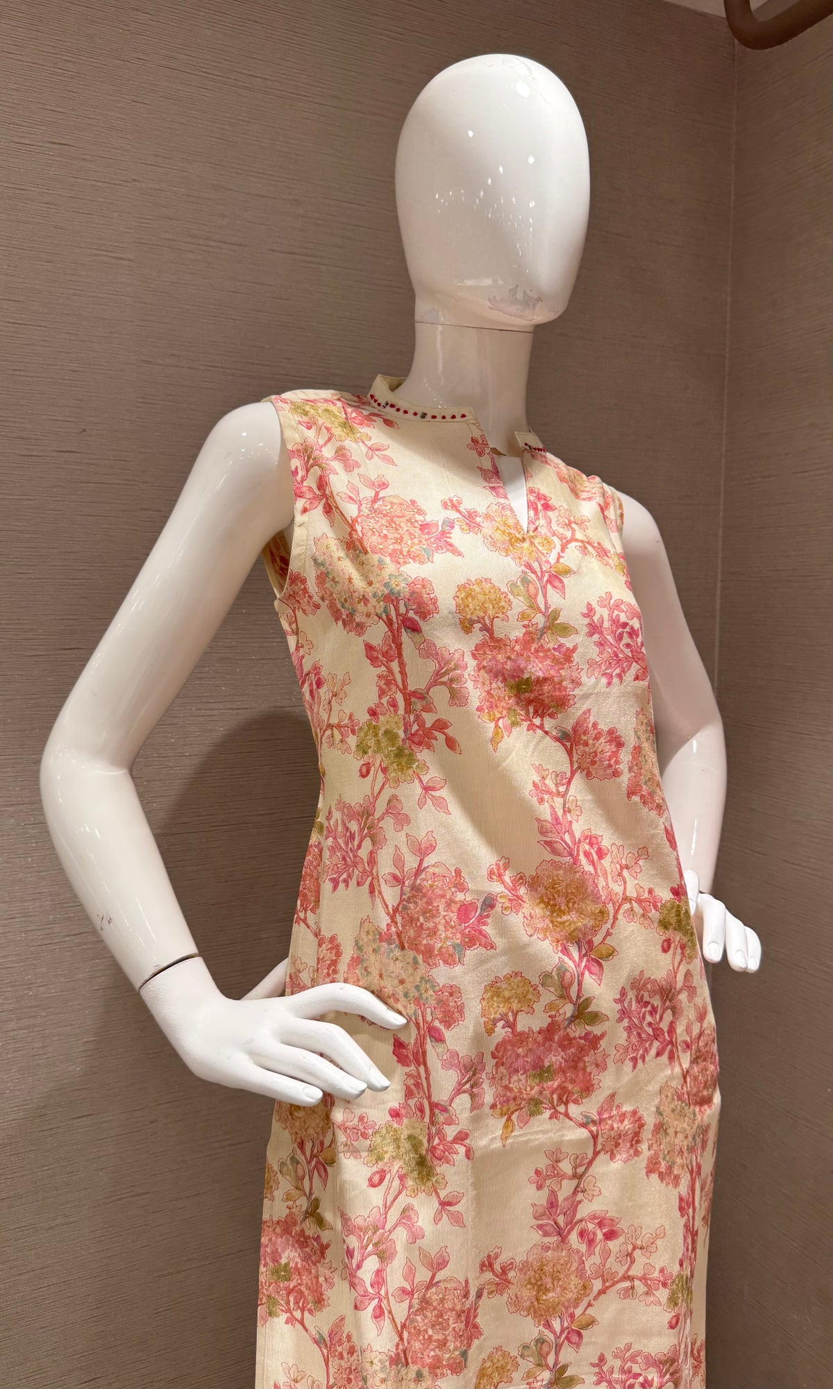 ivory with Rose floral silk blend kurti with bottom