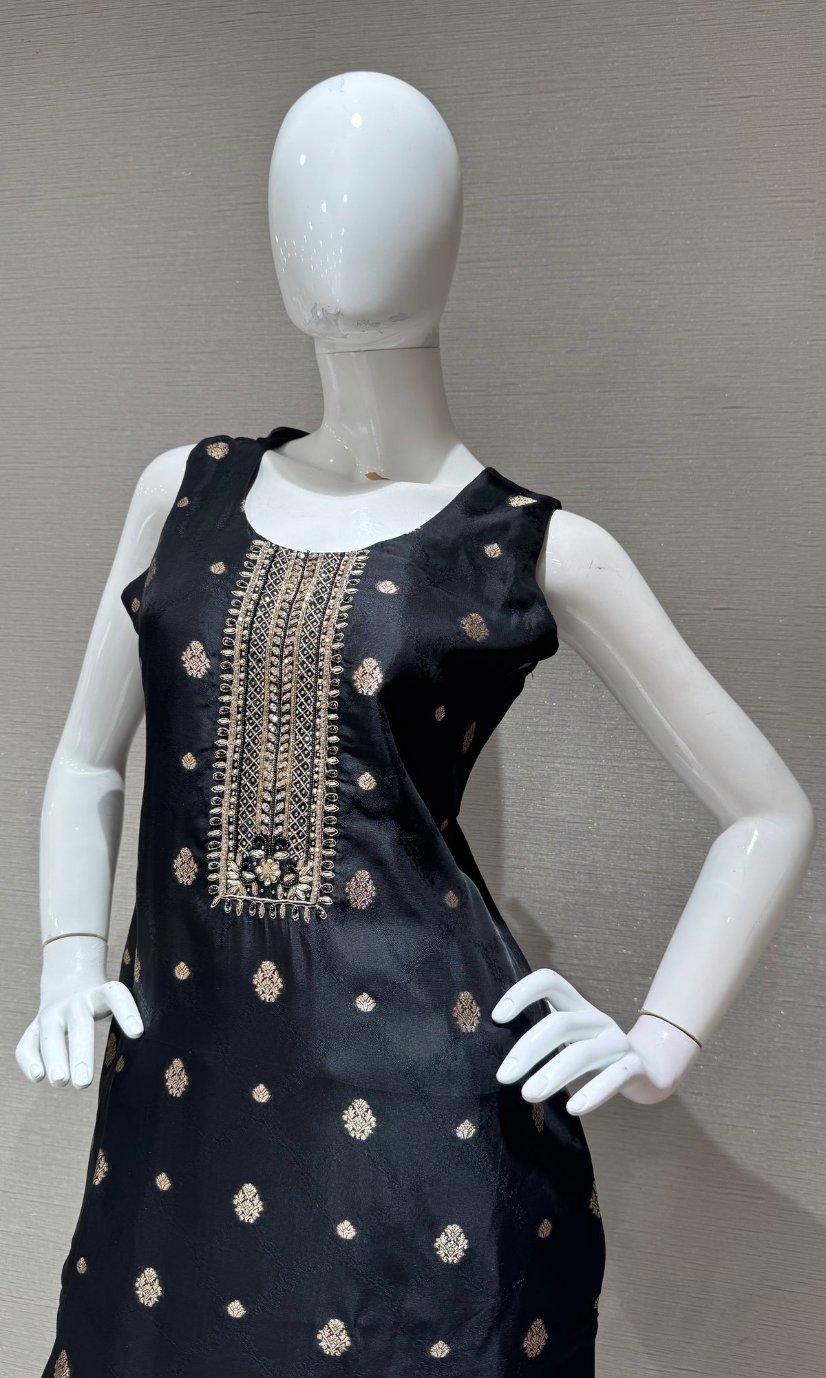 Regal Black with Gold Embroidered banarasi kurta set with dupatta