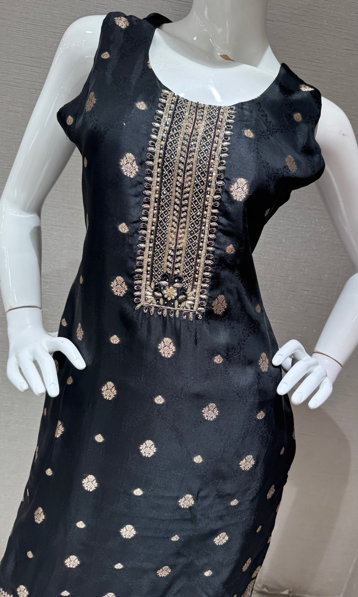 Regal Black with Gold Embroidered banarasi kurta set with dupatta
