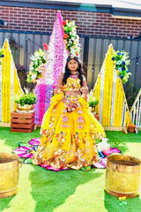Tejaswini wearing Tarangg